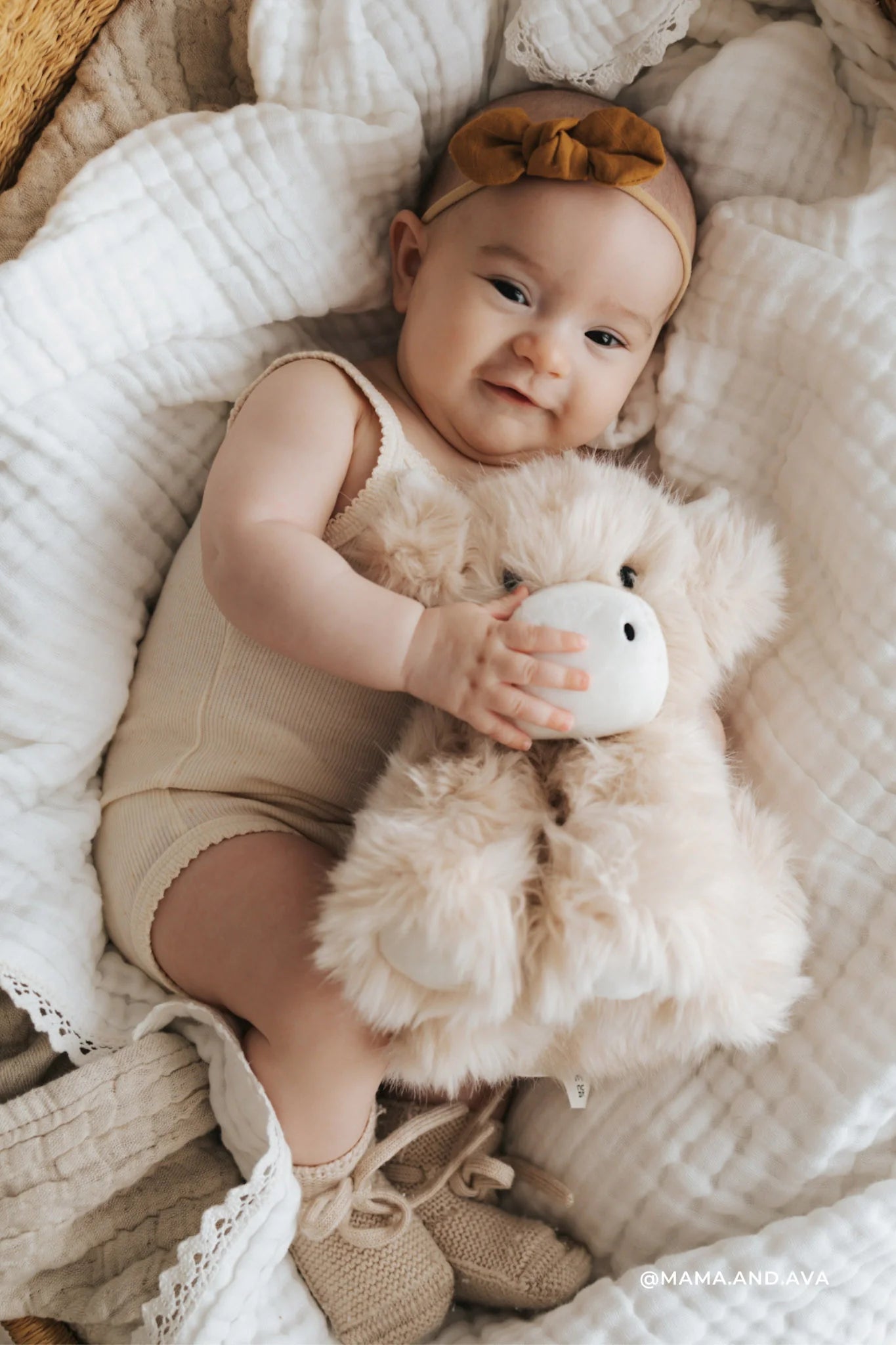 Jamie Kay Snuggle Bunnies - Hilda the Highland Cow