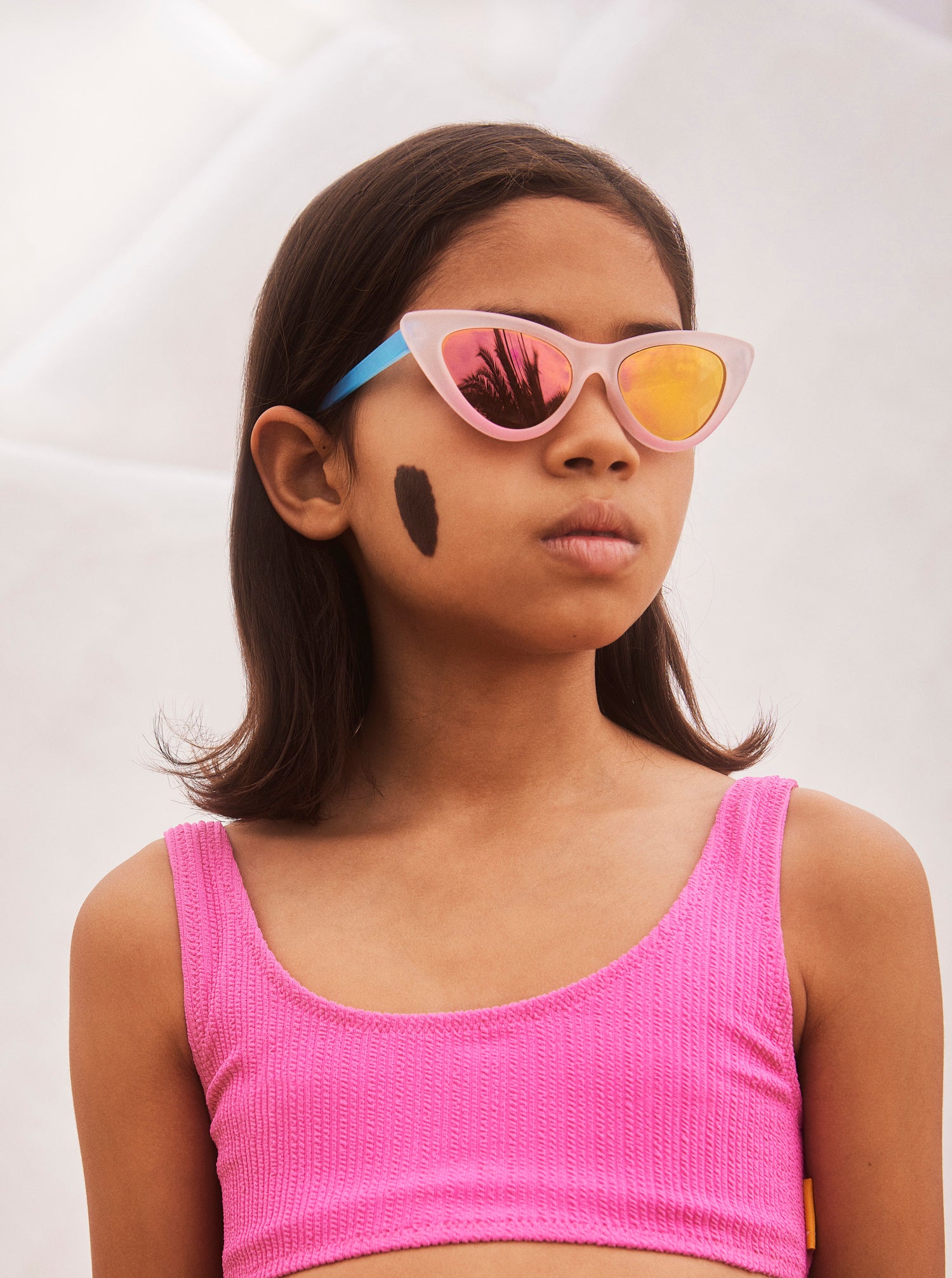 Molo Sola Sunglasses - Hibiscus