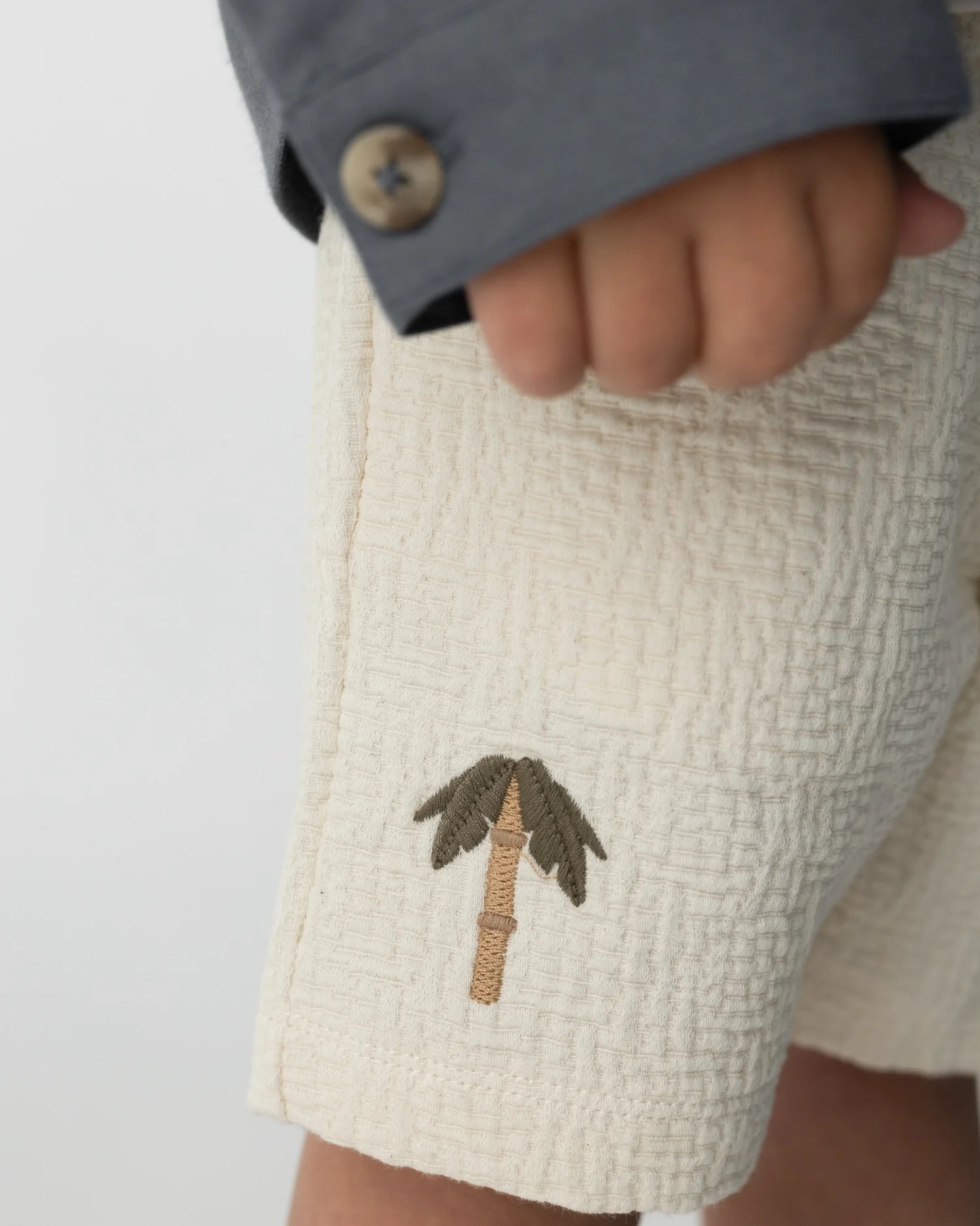 Donsje Ithri Shorts Palm Tree - Warm White