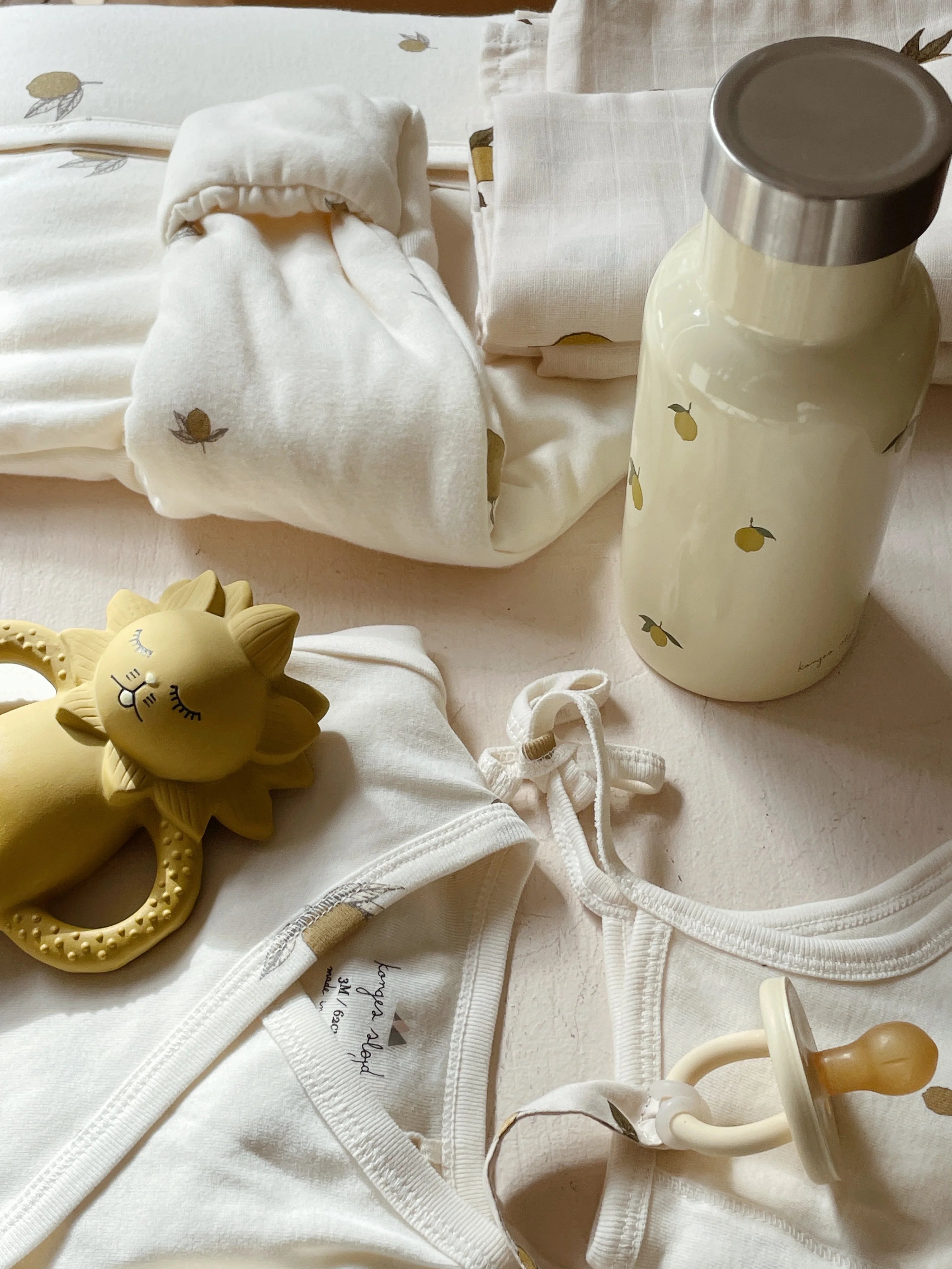 Konges Sløjd Teether Lion - Mustard