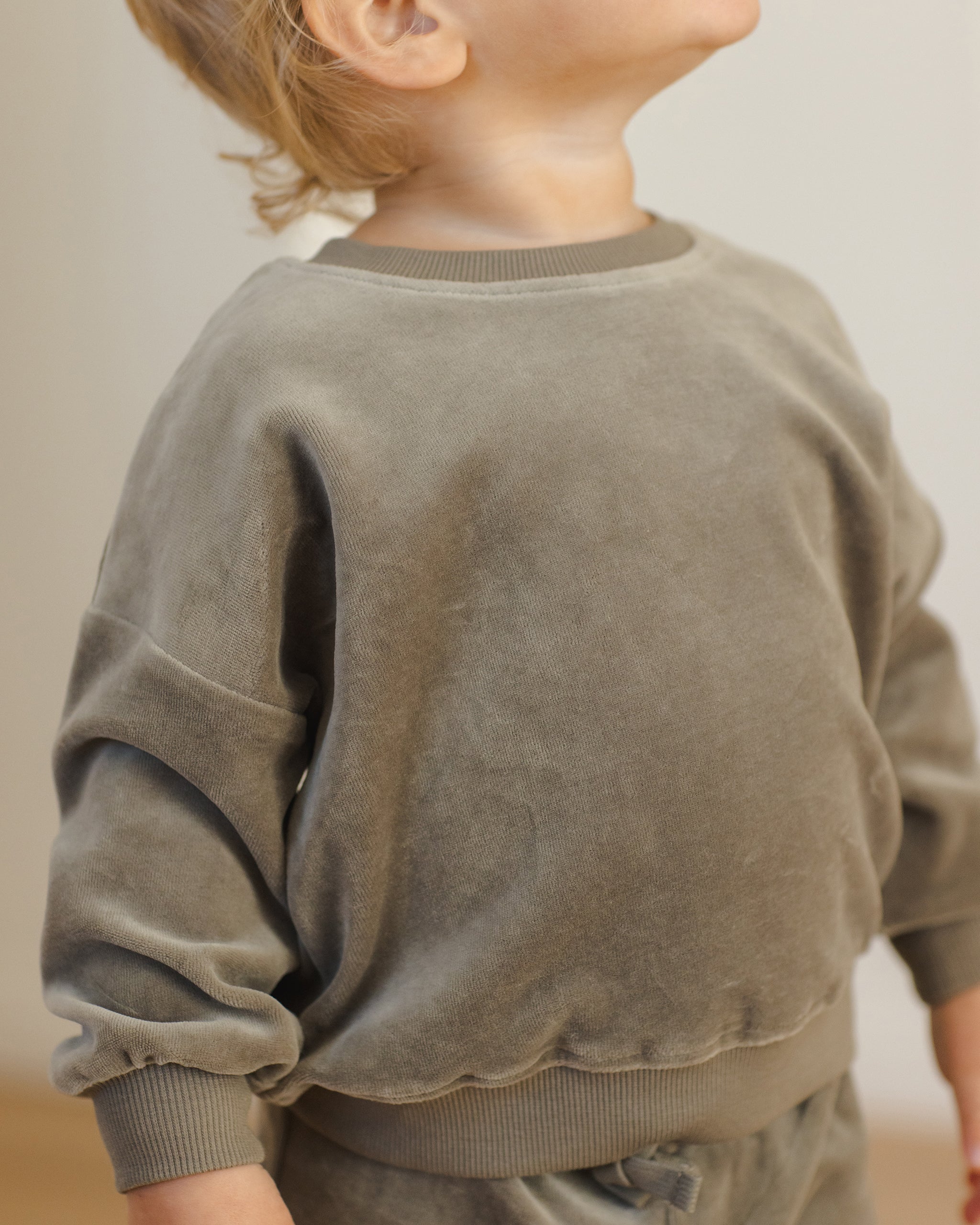 Quincy Mae Velour Relaxed Sweatshirt - Forest