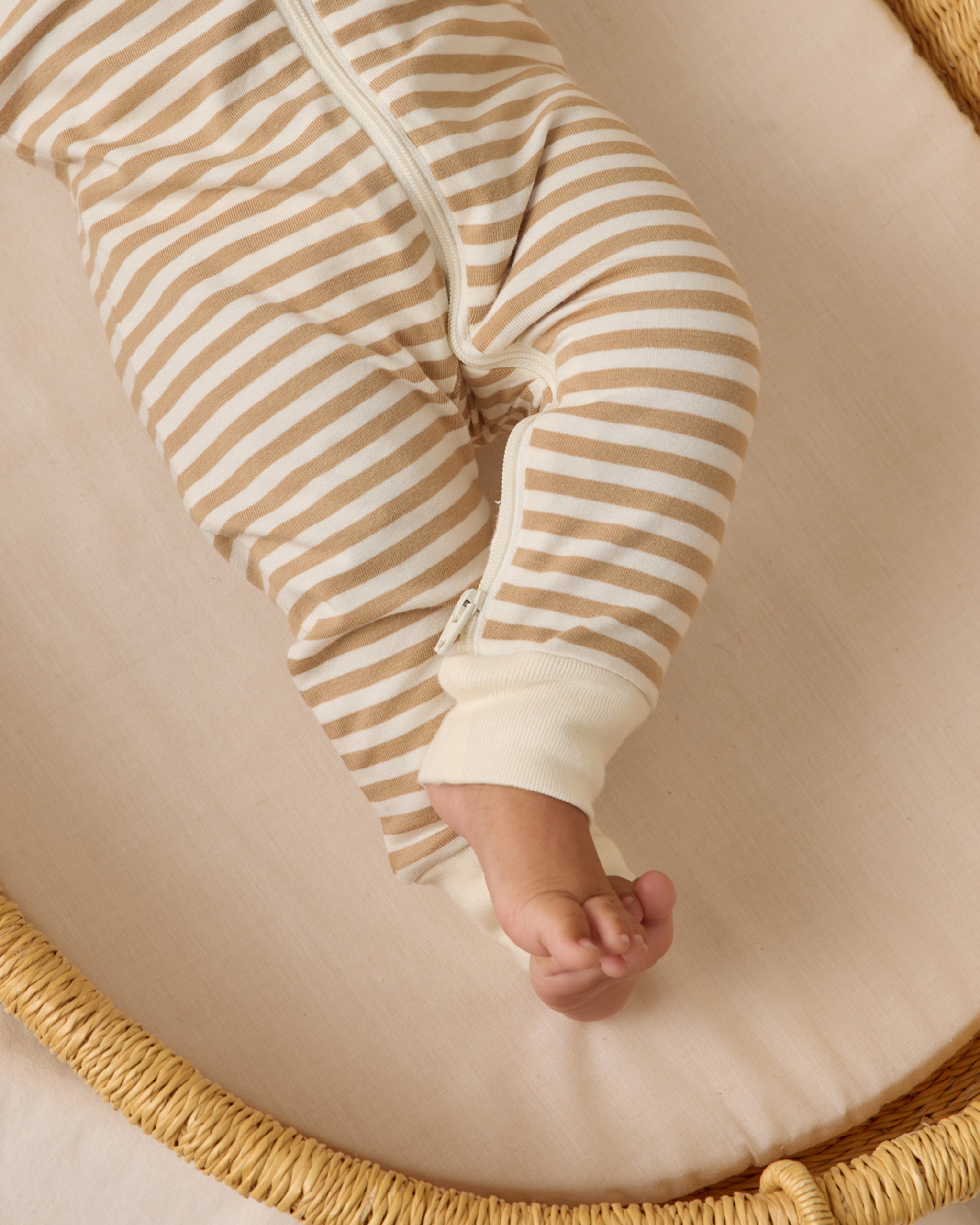 Quincy Mae Zip Long Sleeve Sleeper - Gold Stripe