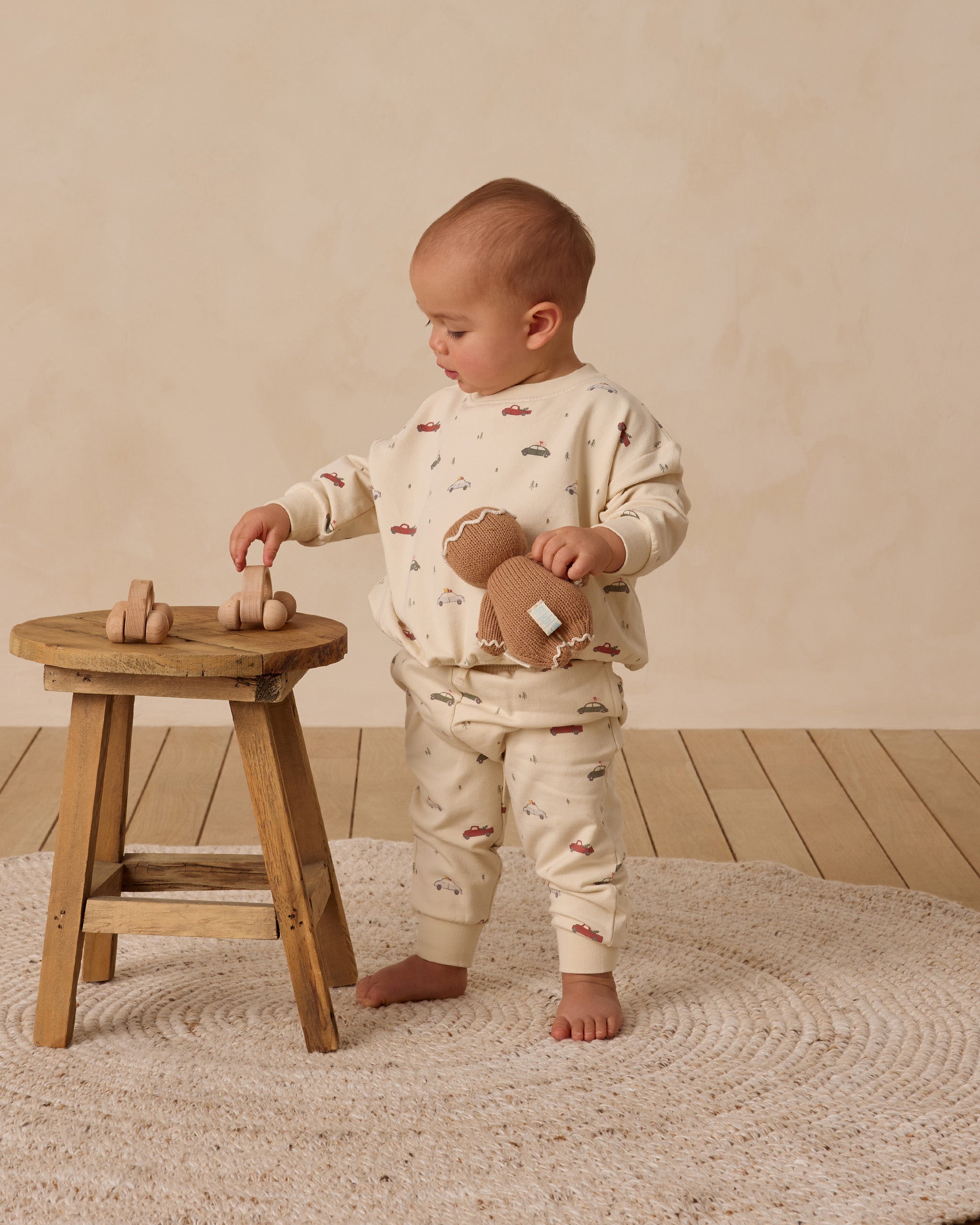 Quincy Mae Relaxed Fleece Sweatpant - Cars