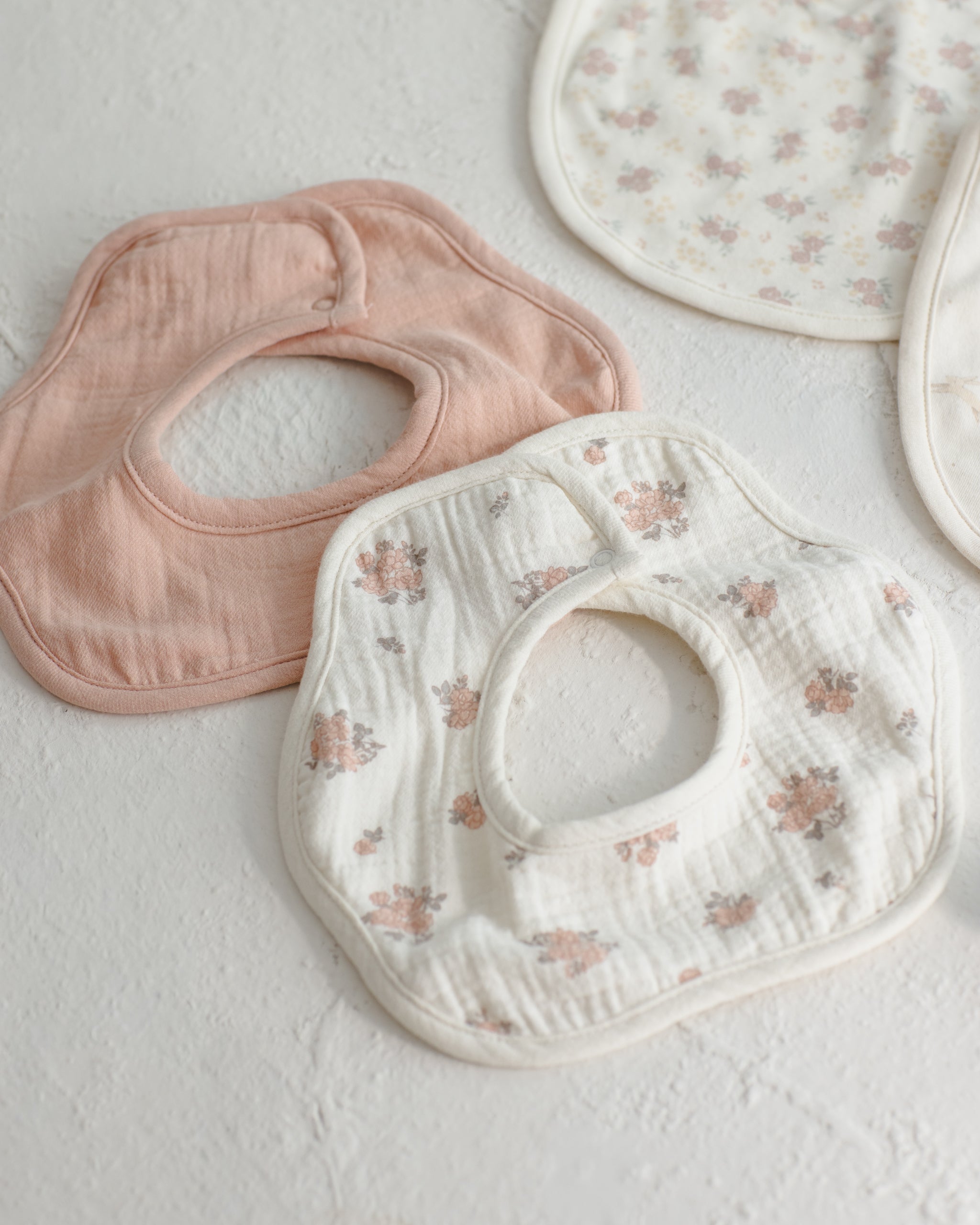 Quincy Mae Flower Bib Pack - Garden Rose, Melon