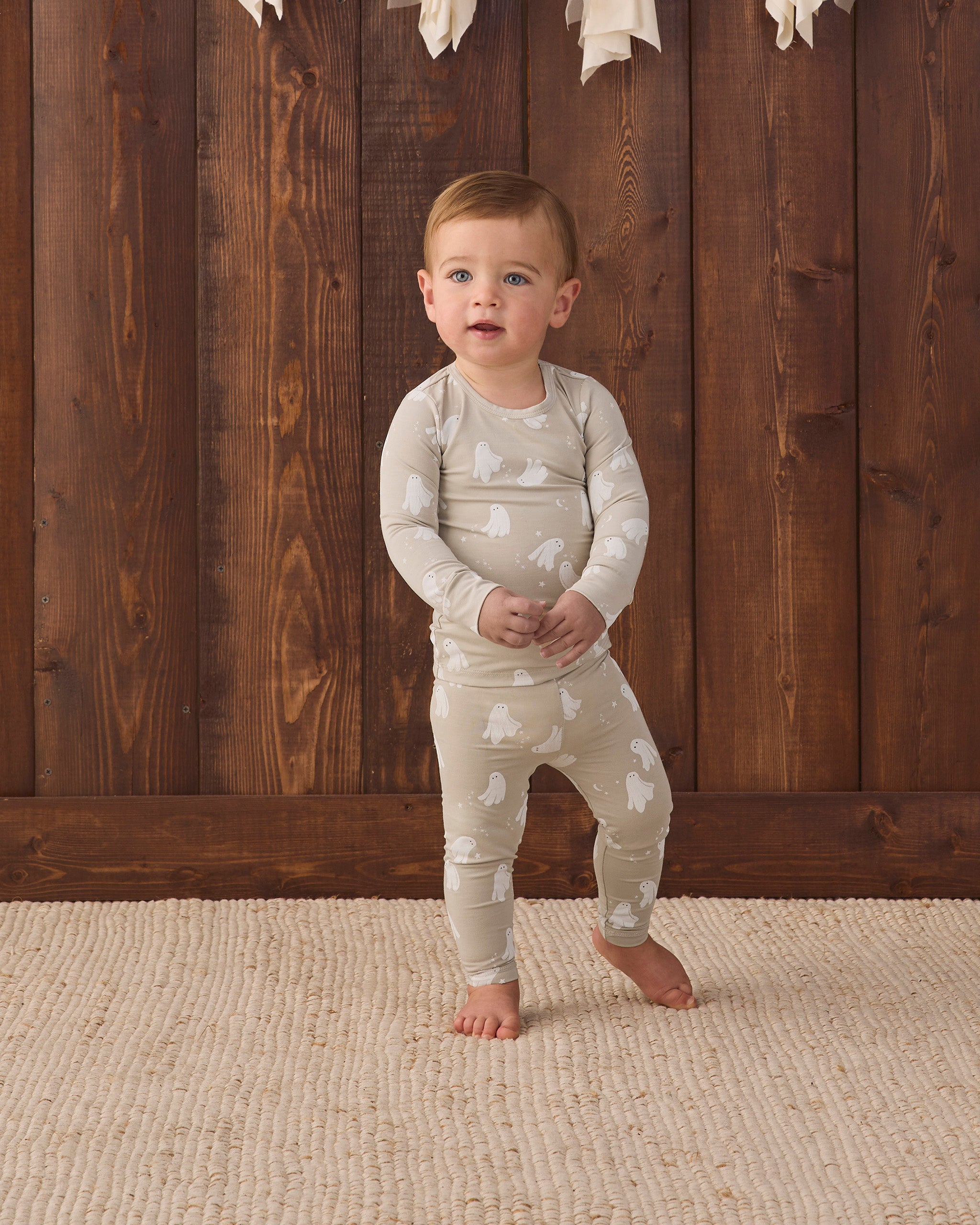 Quincy Mae Bamboo Pajama Set - Dancing Ghosts