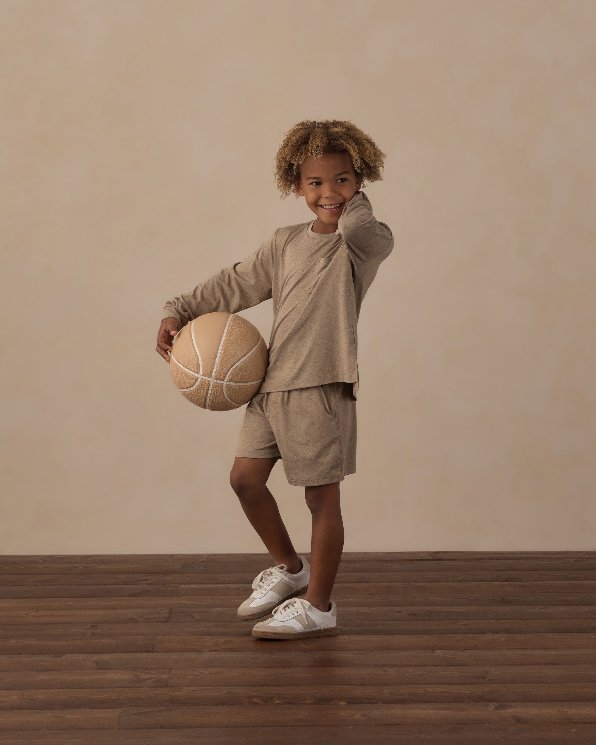 Rylee + Cru Play X Play Oceanside Tech Short - Heathered Olive