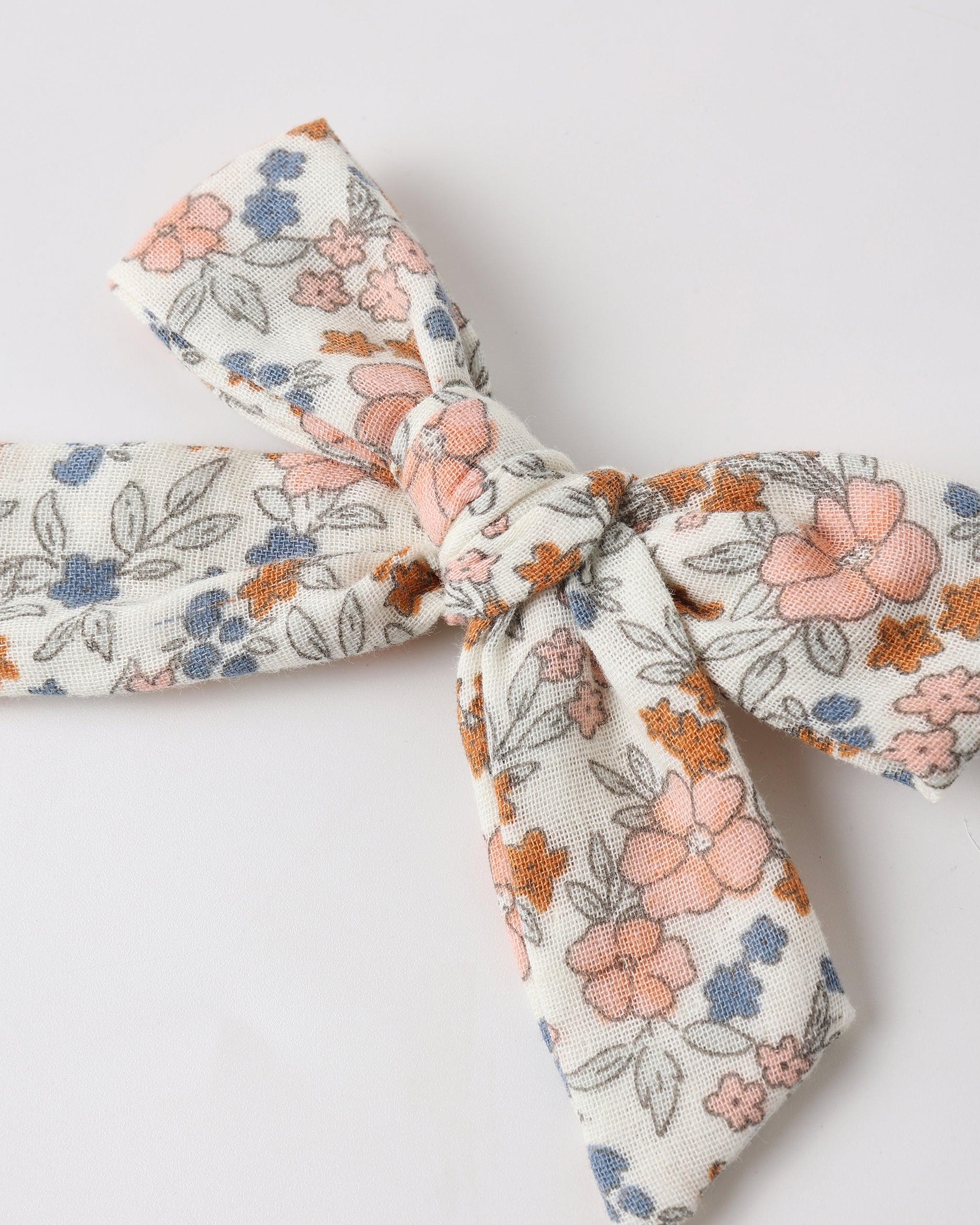 Rylee + Cru Bow - Flower Field