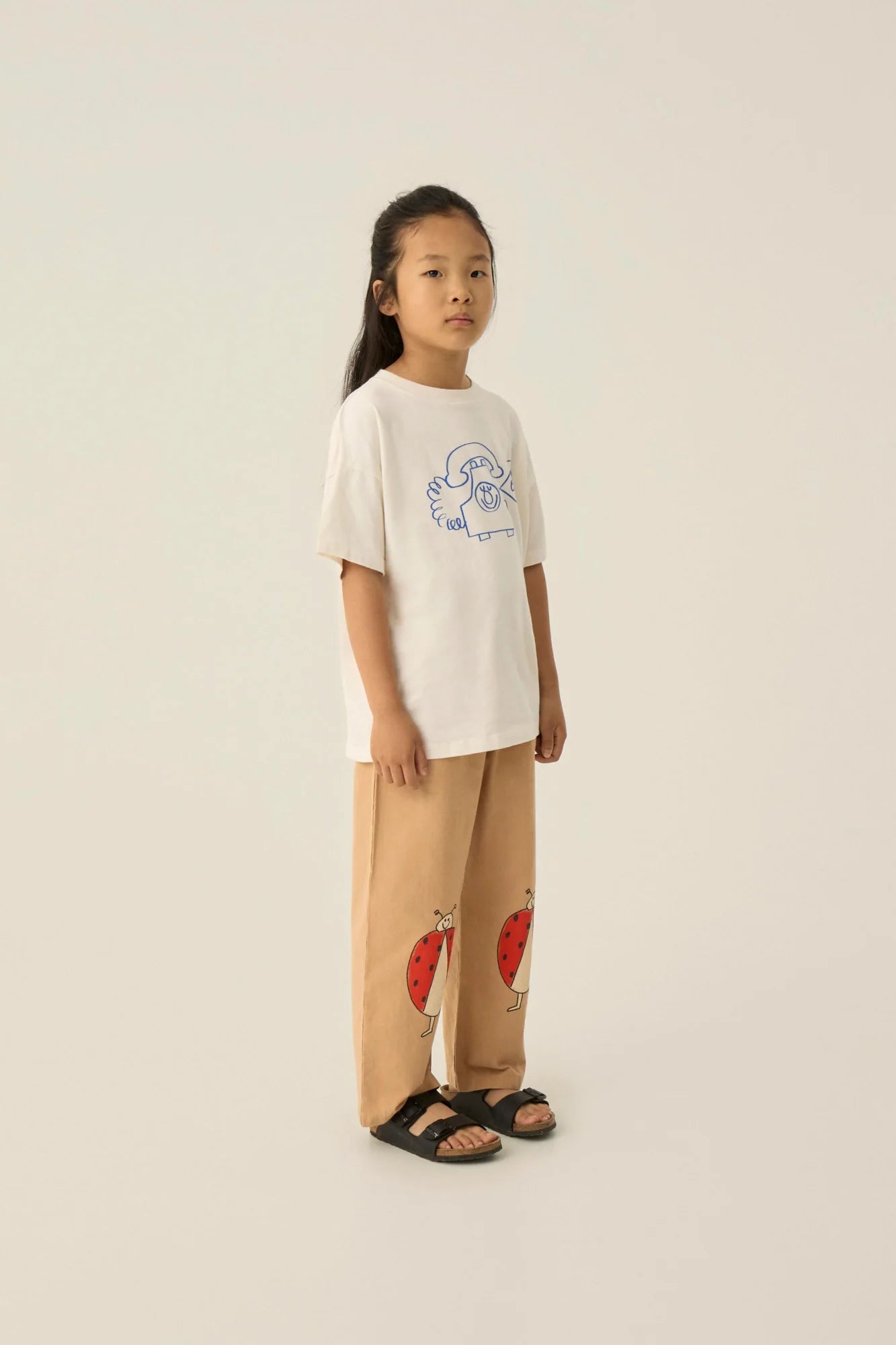 The Campamento Phone Oversized T-shirt - Ecru