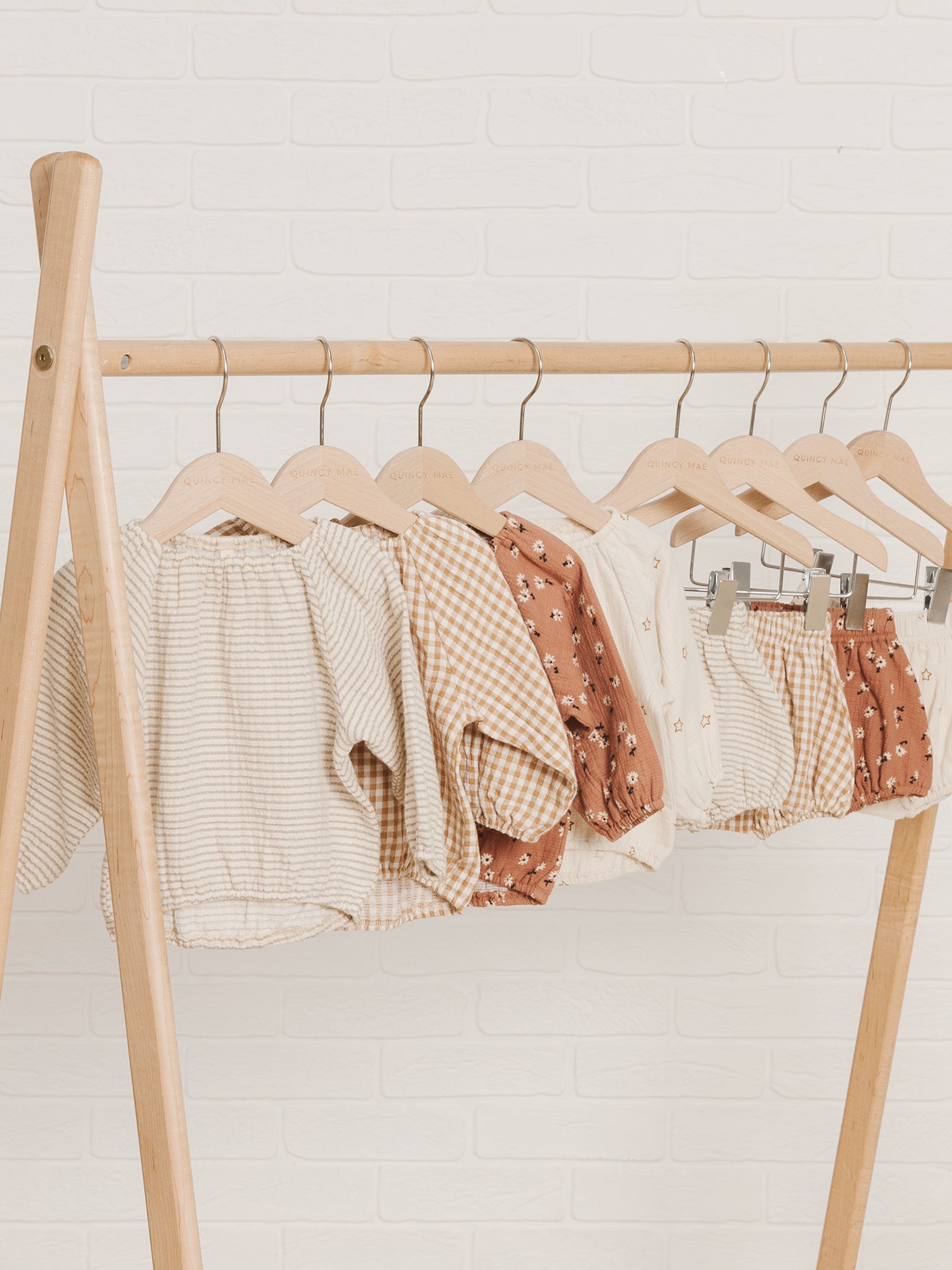 Quincy Mae Cinch Longsleeve Tee - Clay Ditsy