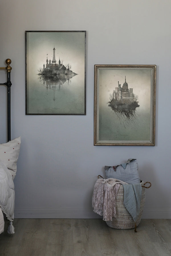 Mrs. Mighetto New Floating York Print - 50x70 cm