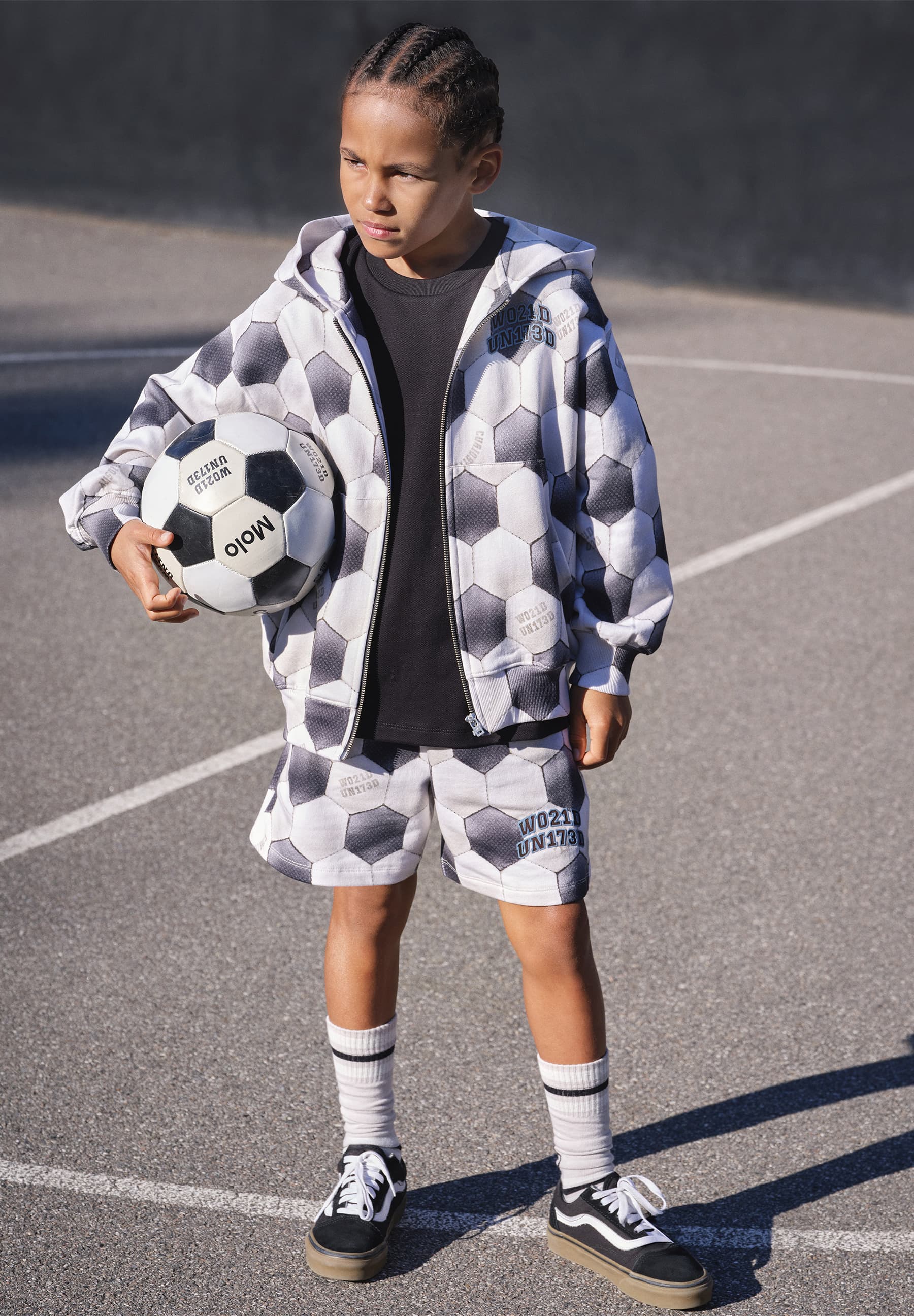 Molo Adian Shorts - Football Moon