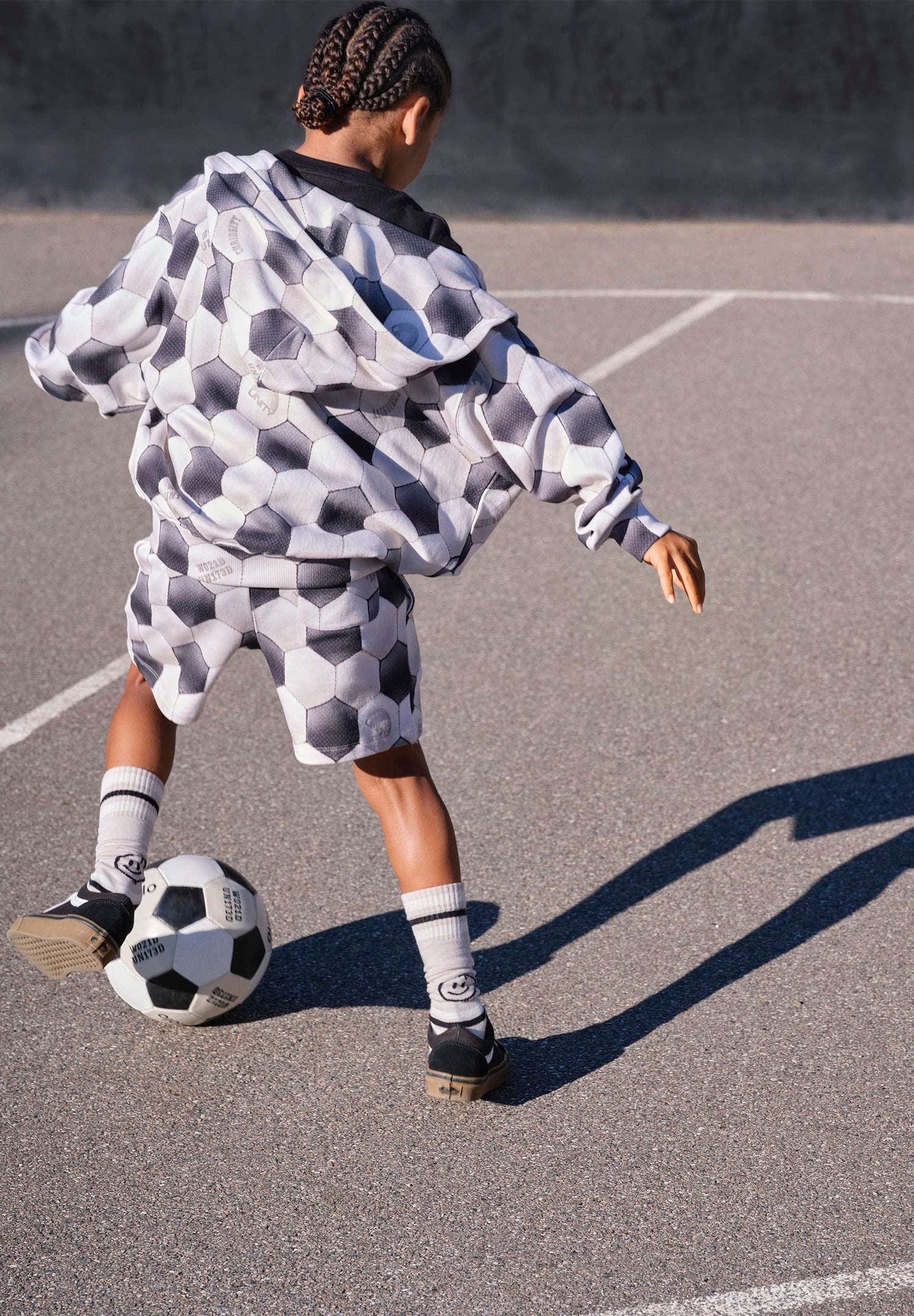 Molo Adian Shorts - Football Moon