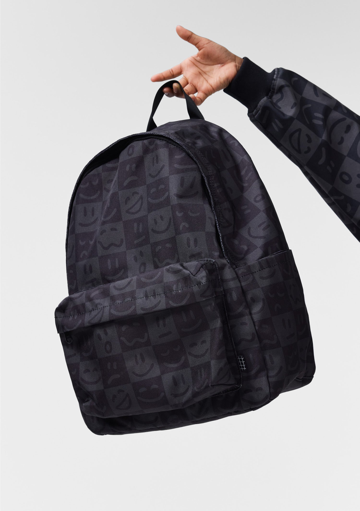 Molo Mio Backpack - Vibe Checks Black