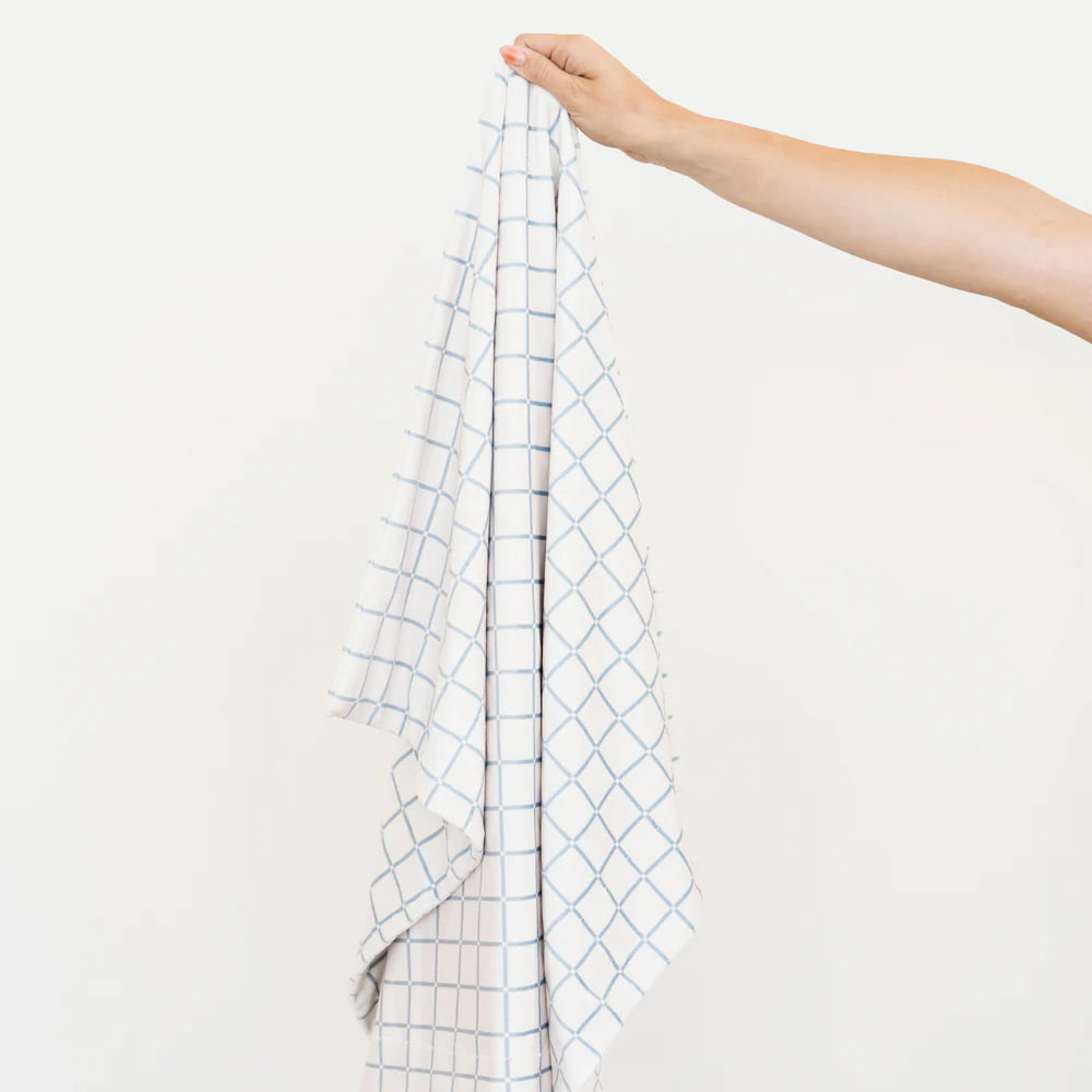 Saranoni Minky Stretch Receiving Blankets - Grid