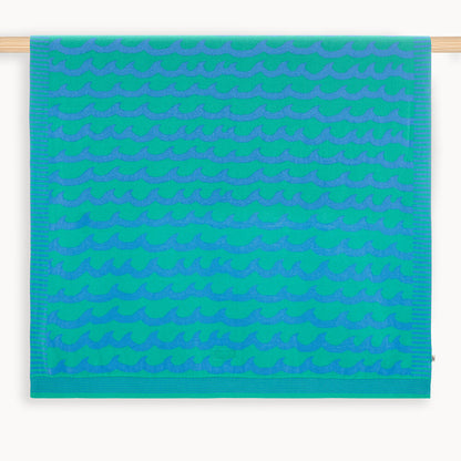 Bonnie Mob Gale Waves Shawl - Emerald