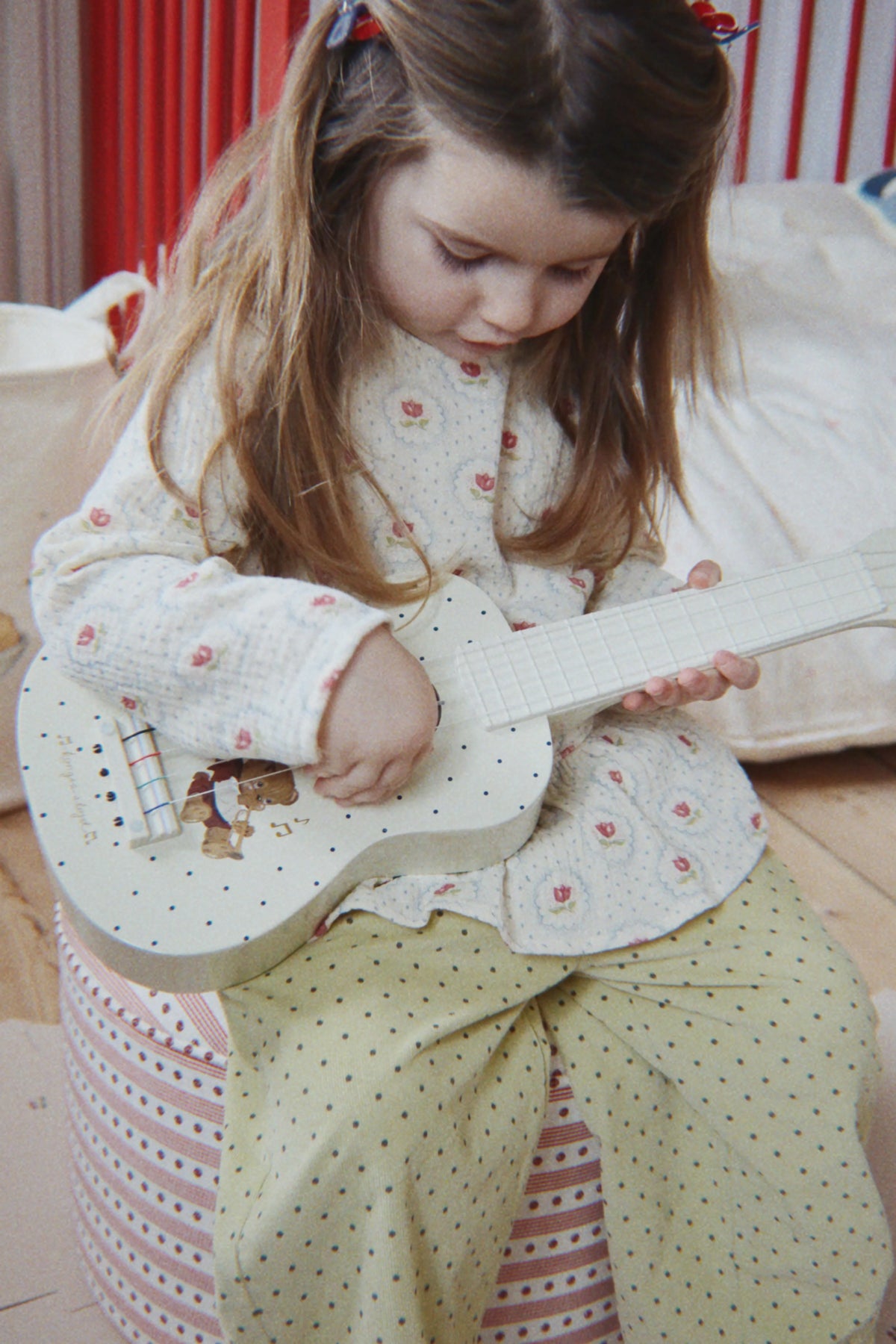 Konges Sløjd Ukulele Glossy - Teddy Bear