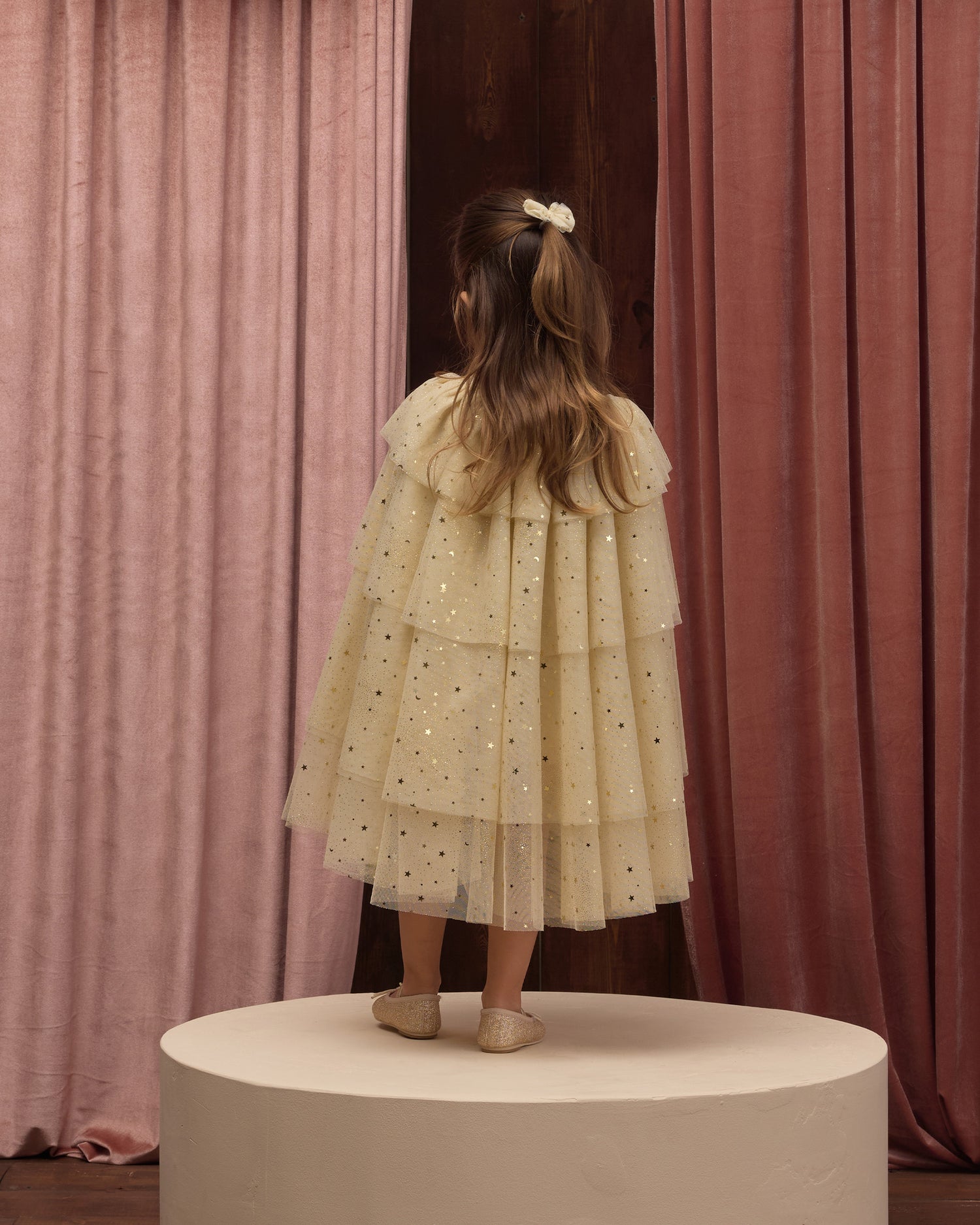 Noralee Tulle Cape - Champagne Star