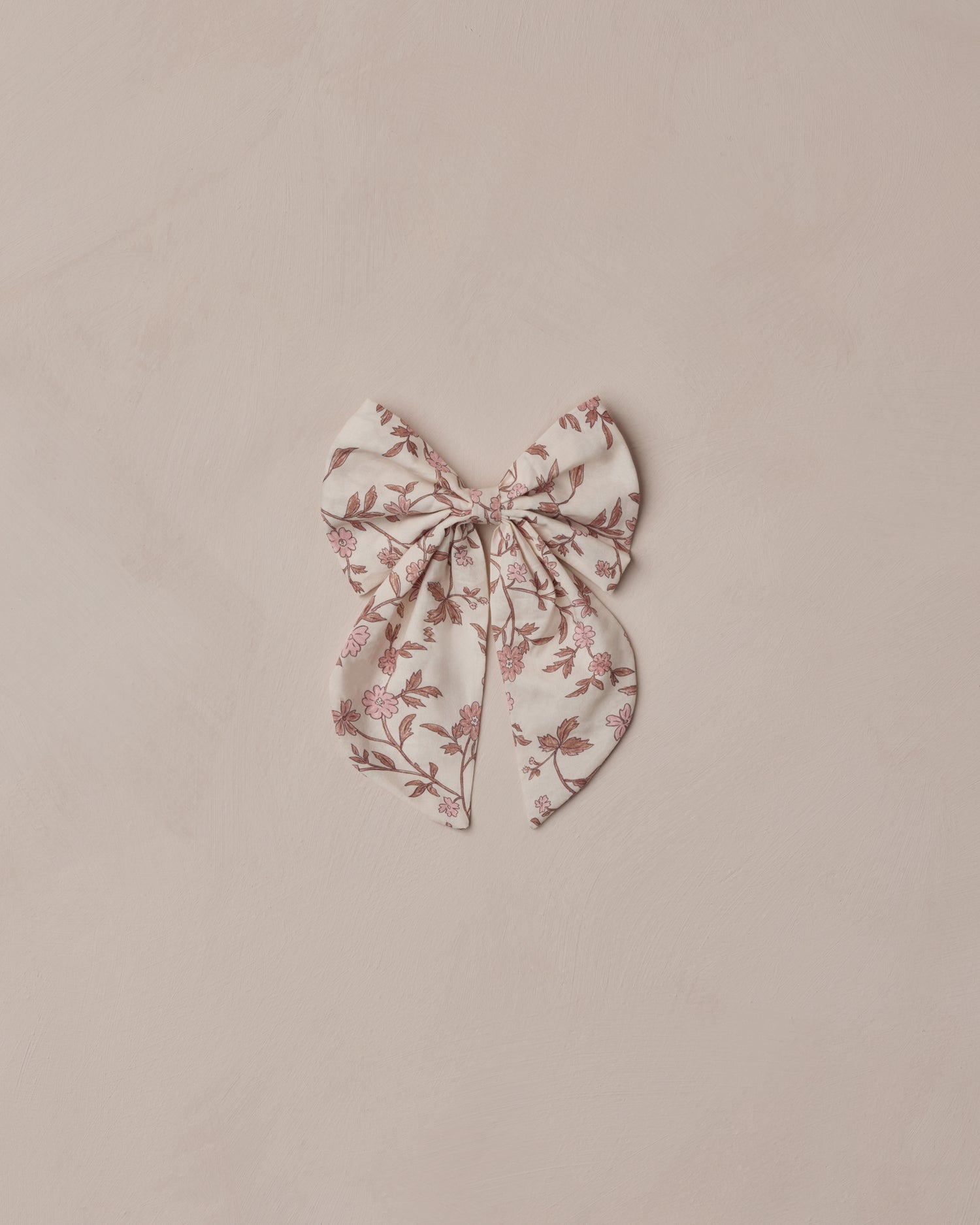 Noralee Everly Bow - Rose Meadow