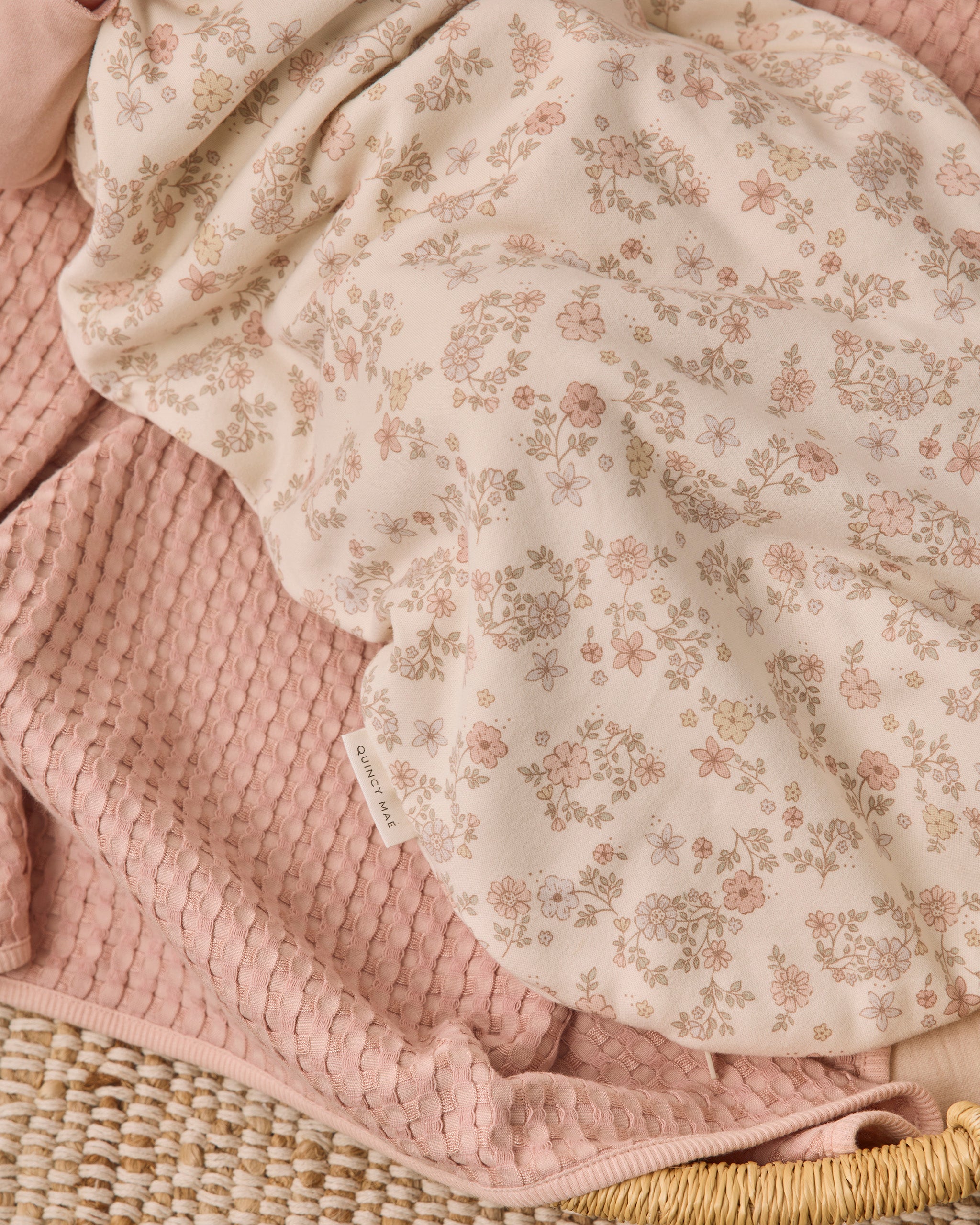 Quincy Mae Jersey Sleep Bag - Floral Vine