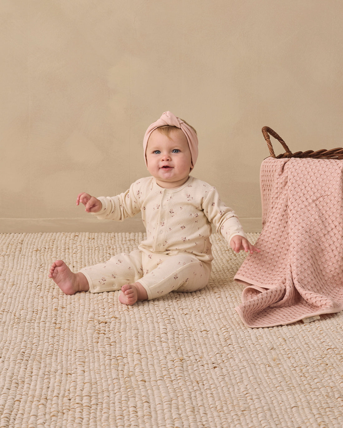 Quincy Mae Ribbed Baby Jumpsuit - Fall Ditsy