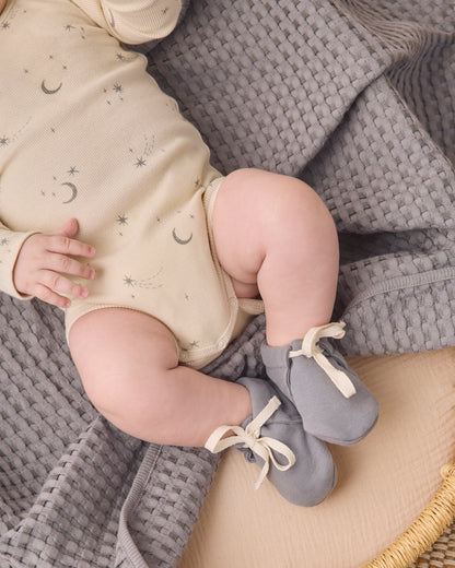 Quincy Mae Baby Booties - Cloud
