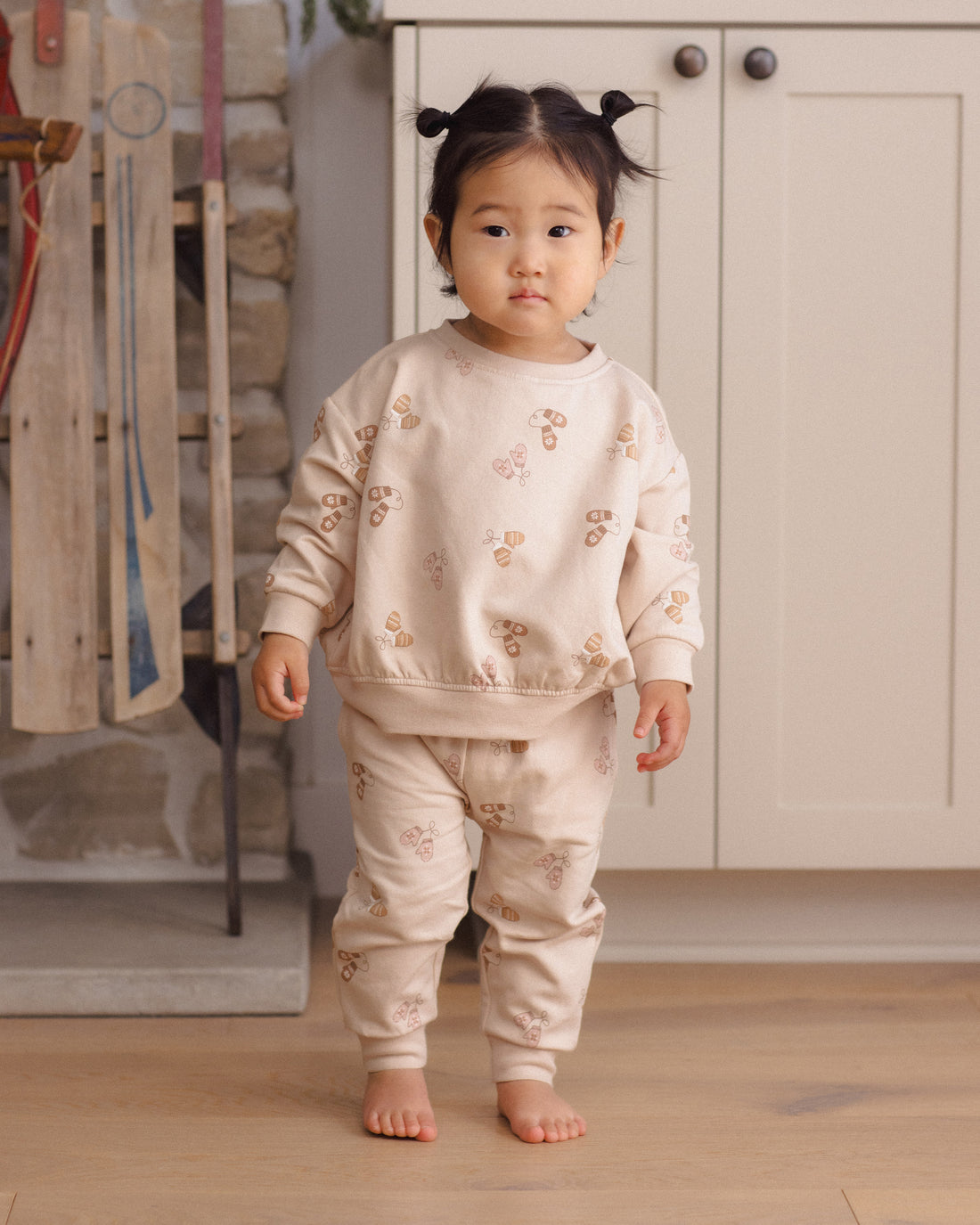 Quincy Mae Relaxed Fleece Sweatpant - Mittens