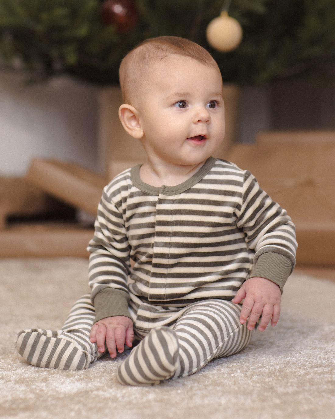 Quincy Mae Hidden Snap Footie - Spruce Stripe