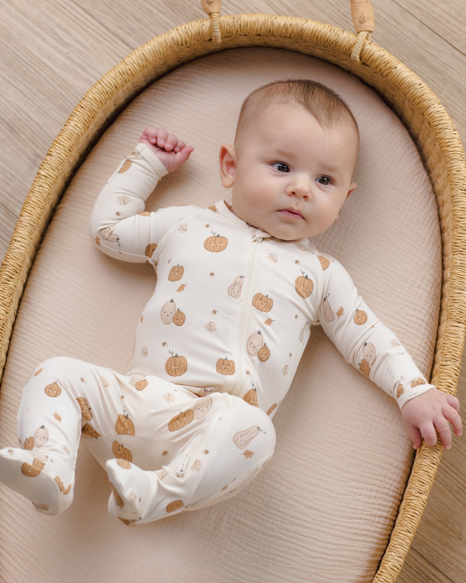 Quincy Mae Bamboo Zip Footie - Harvest Friends