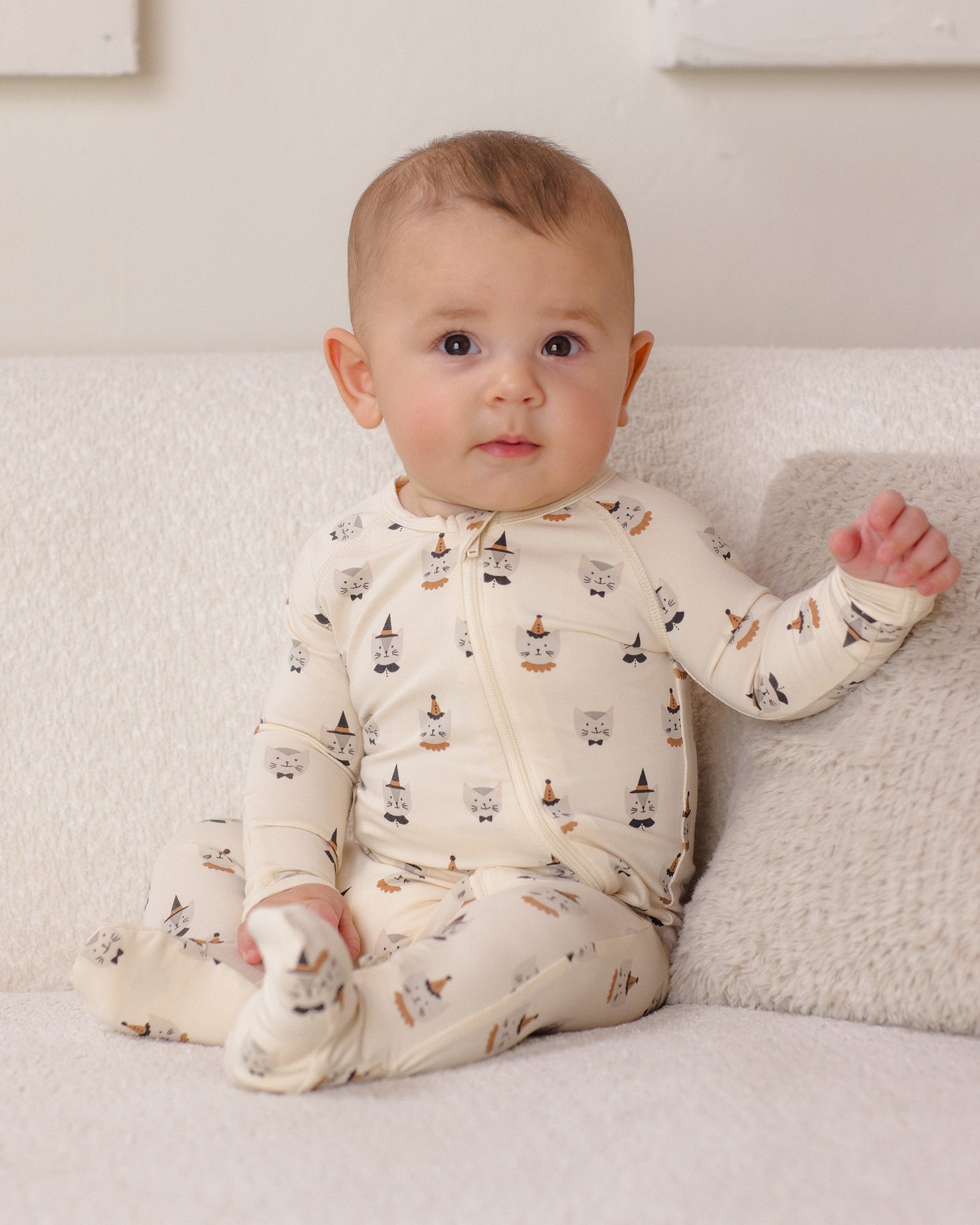 Quincy Mae Bamboo Zip Footie - Costume Kittens