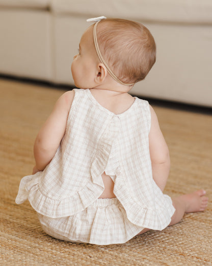 Quincy Mae Ruffled Tulip Top + Bloomer Set - Oat Check