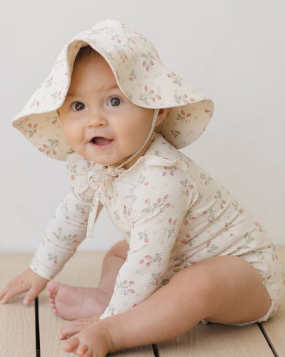 Quincy Mae Sun Hat - Strawberries