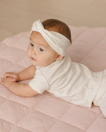Quincy Mae Pointelle Tee + Legging - Pink Ditsy