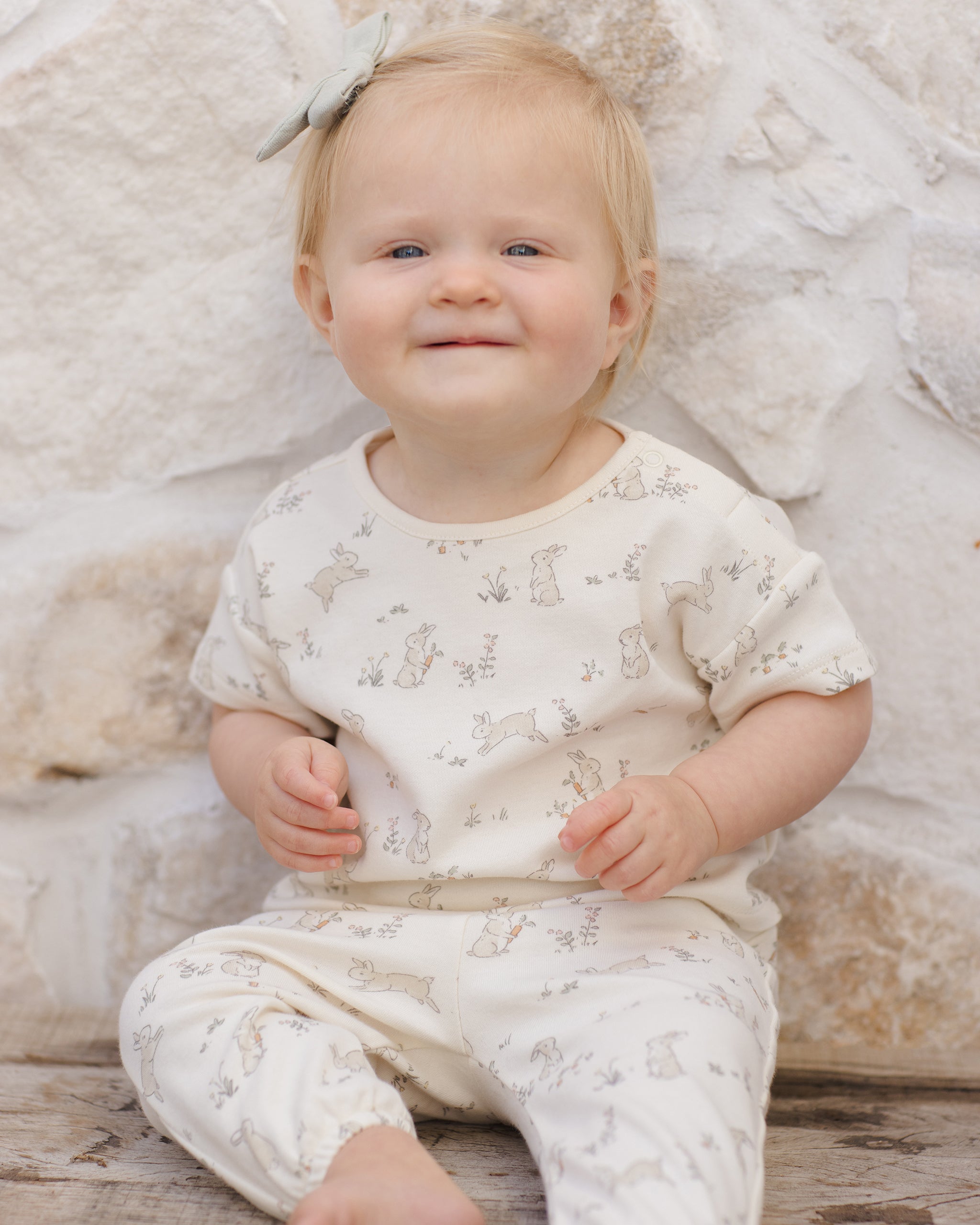 Quincy Mae Jersey Tee + Pant Set - Bunnies