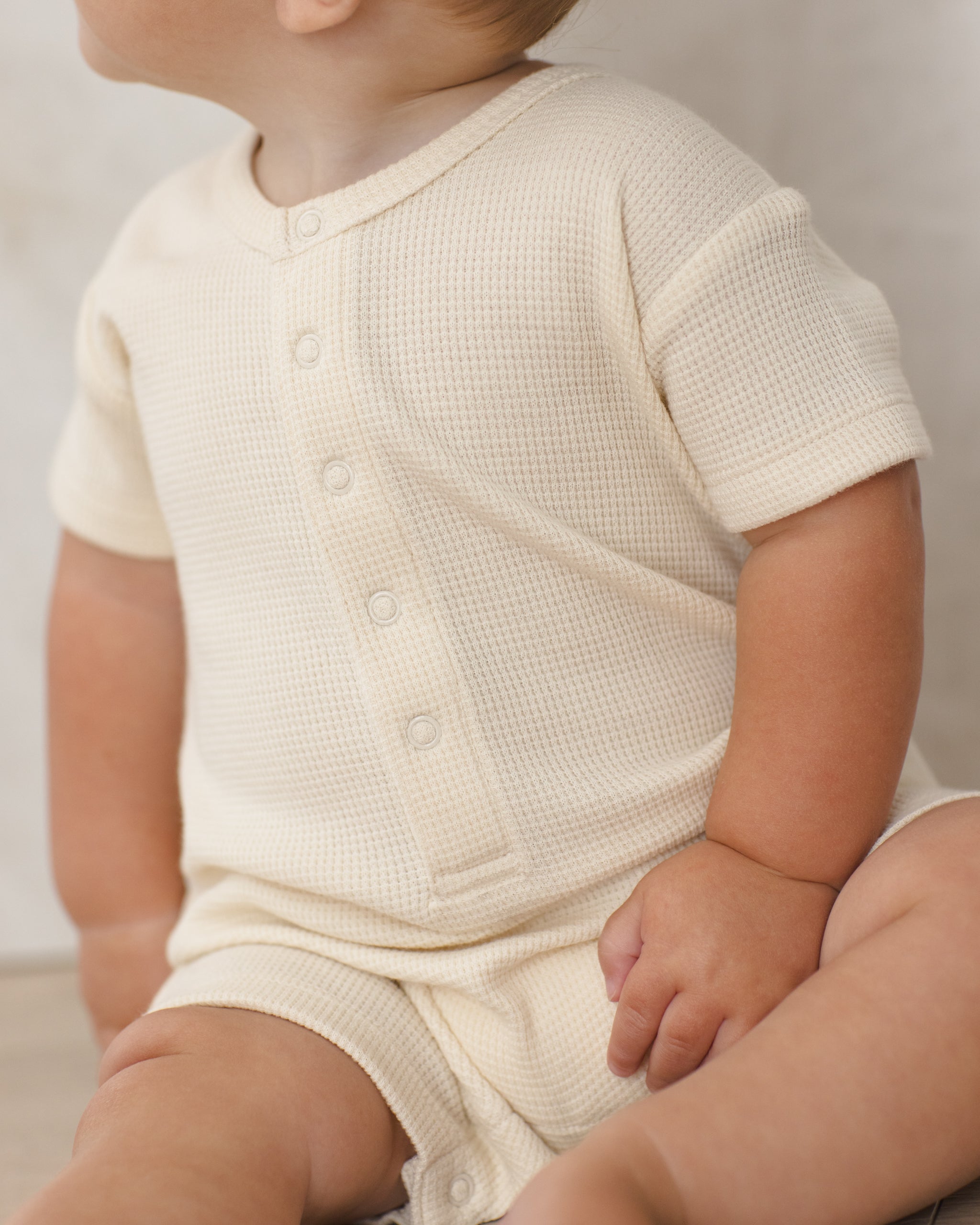 Quincy Mae Waffle Snap Romper - Natural