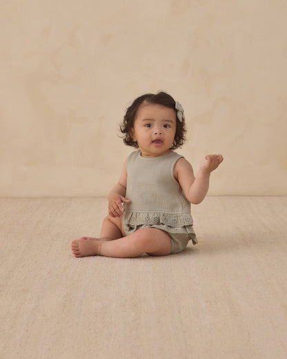 Quincy Mae Ruffled Tulip Top+Bloomer Set - Sage
