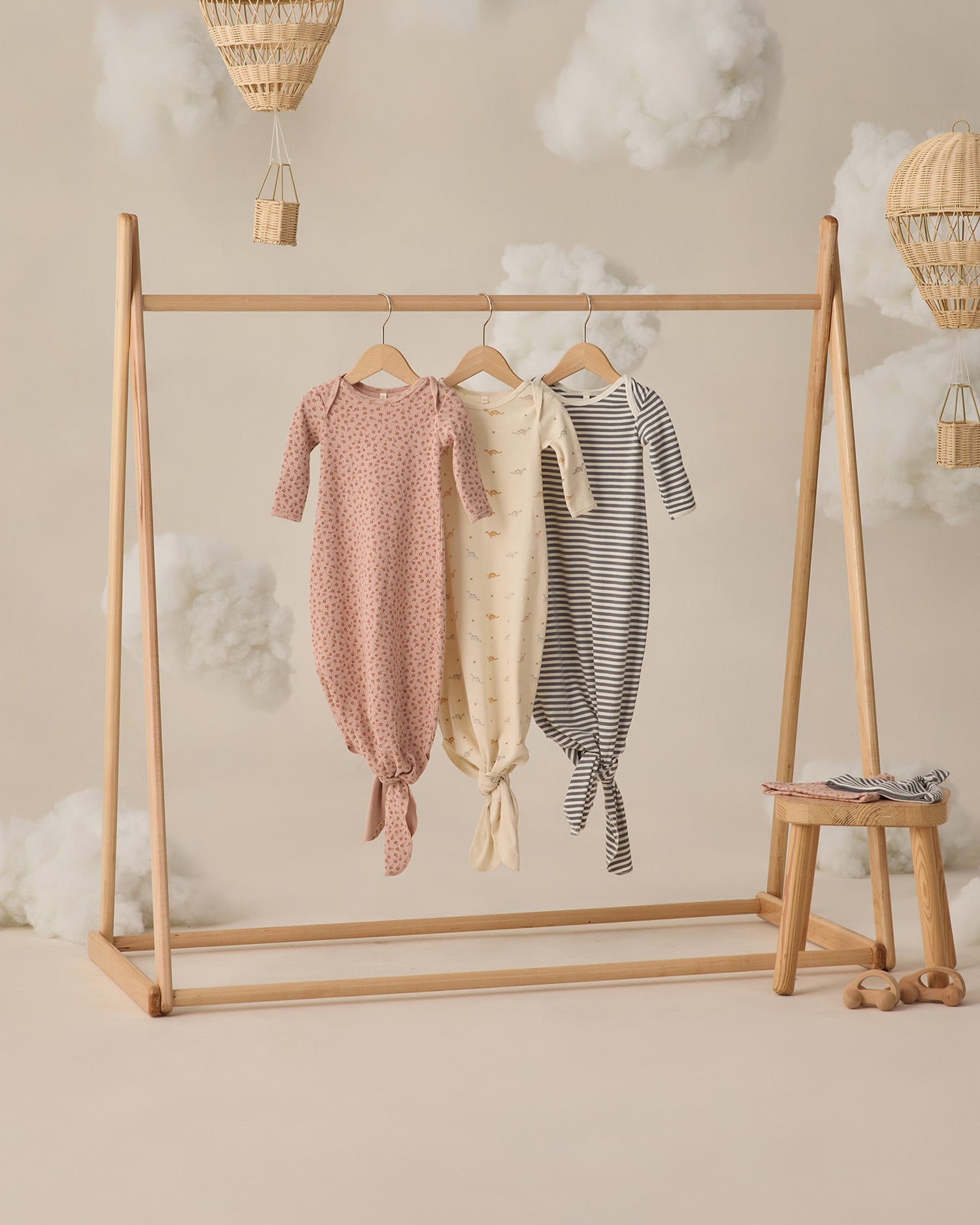 Quincy Mae Knotted Baby Gown + Hat Set - Posy