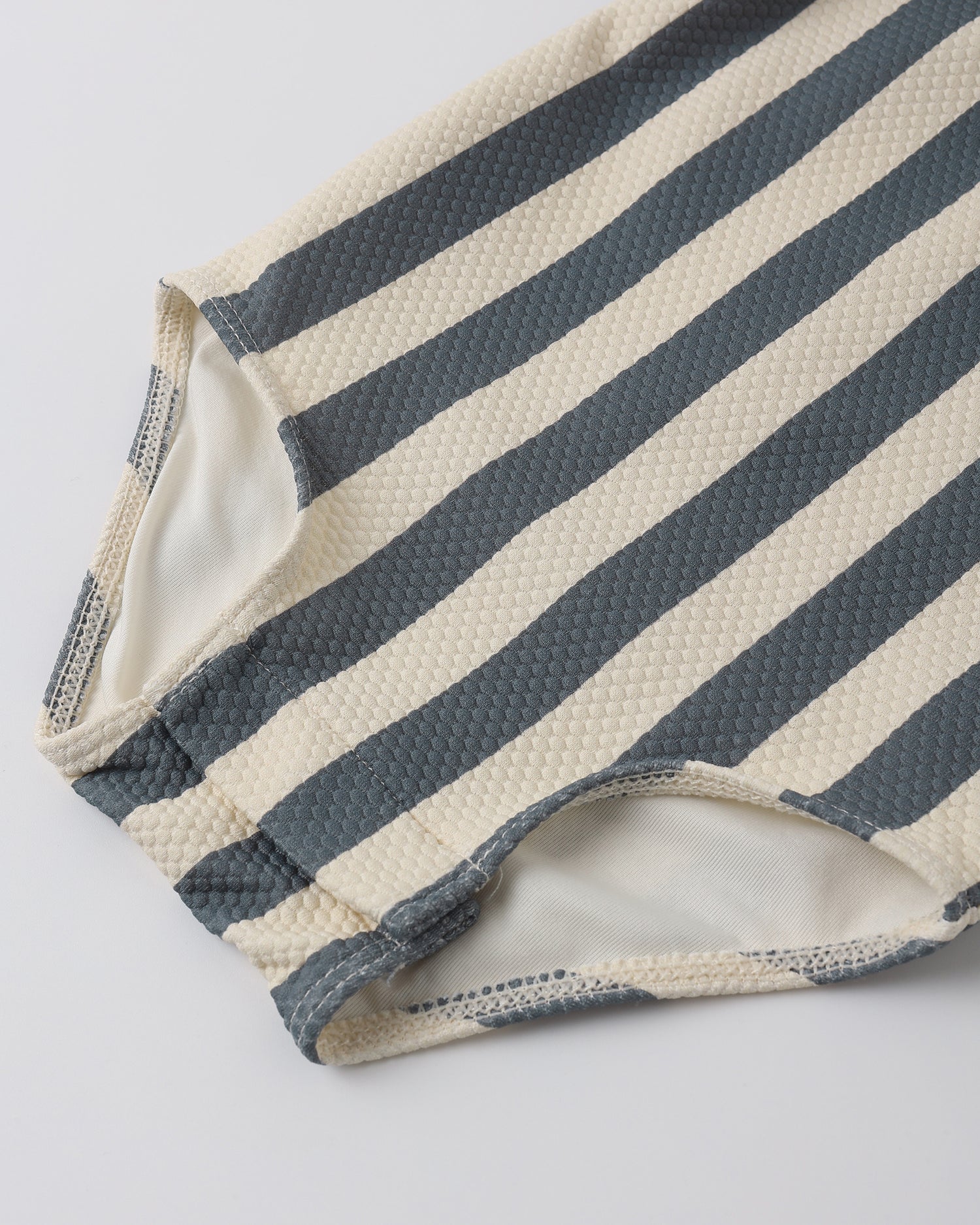 Quincy Mae Scoop Back One Piece Swimsuit - Retro Ocean Stripe