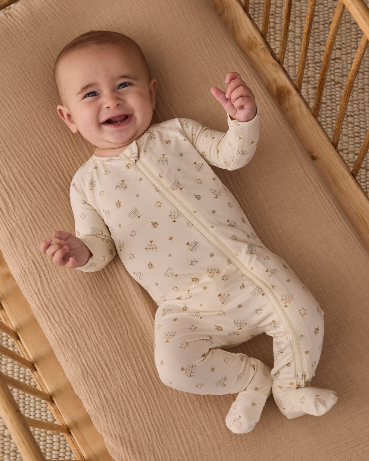 Quincy Mae Bamboo Zip Footie - Hanukkah