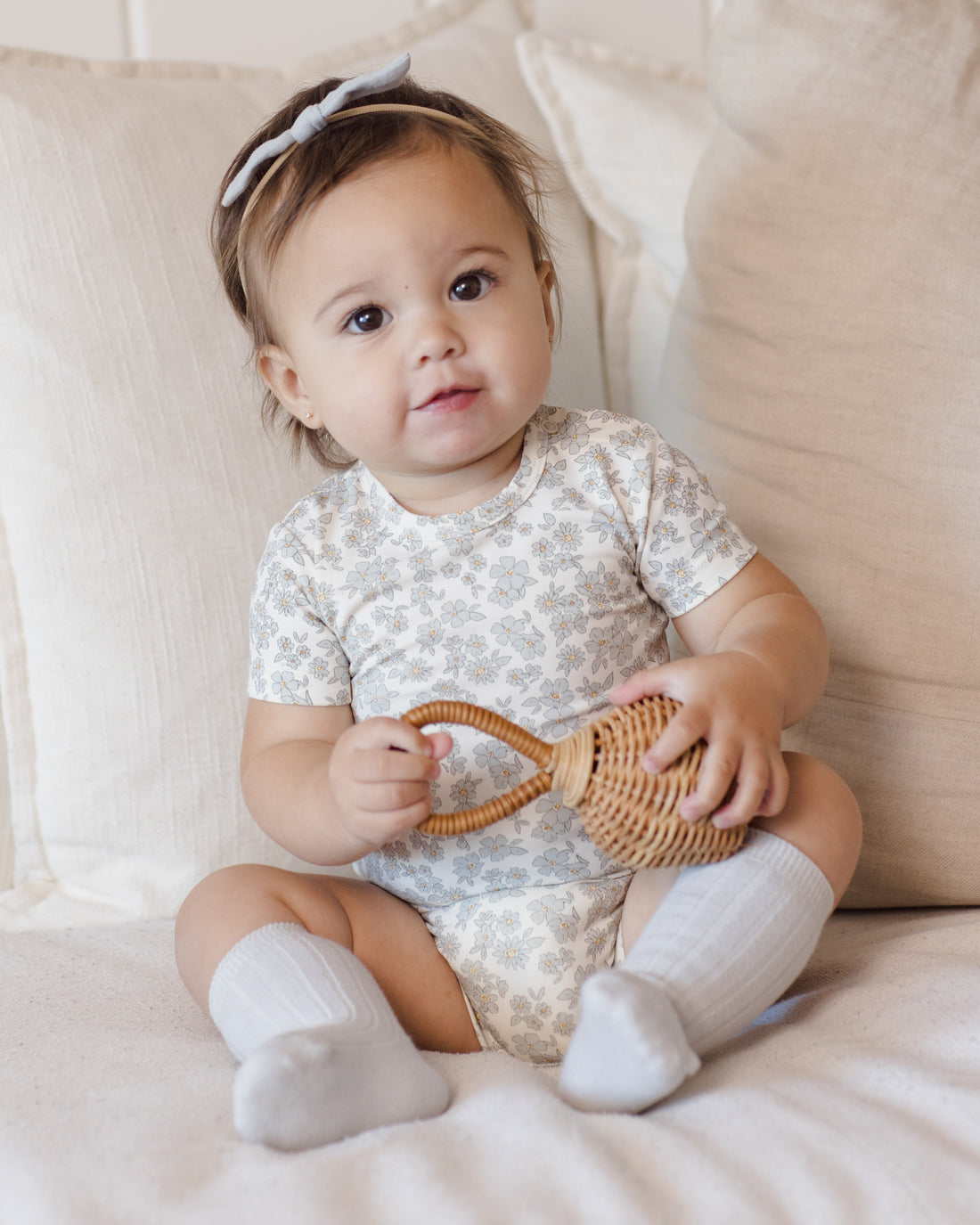 Quincy Mae Bamboo Shot Sleeve Bodysuit - Blue Floral