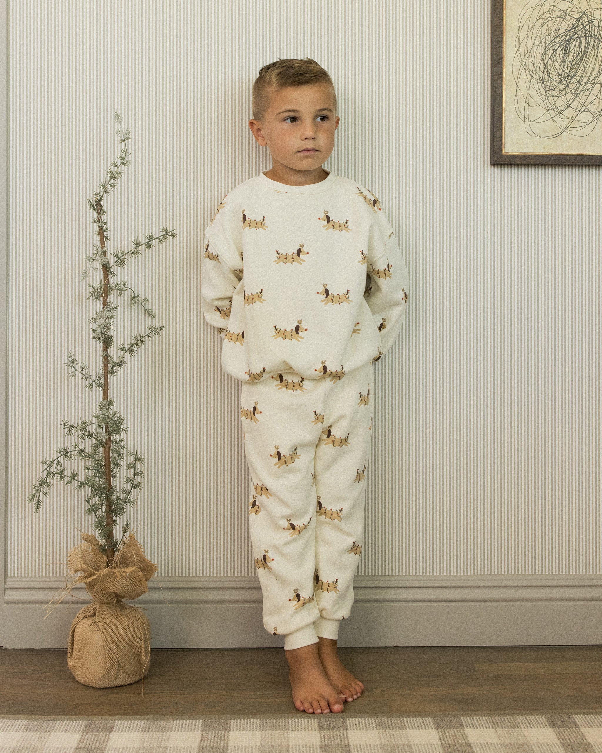 Rylee + Cru Jogger Sweatpant - Christmas Dogs
