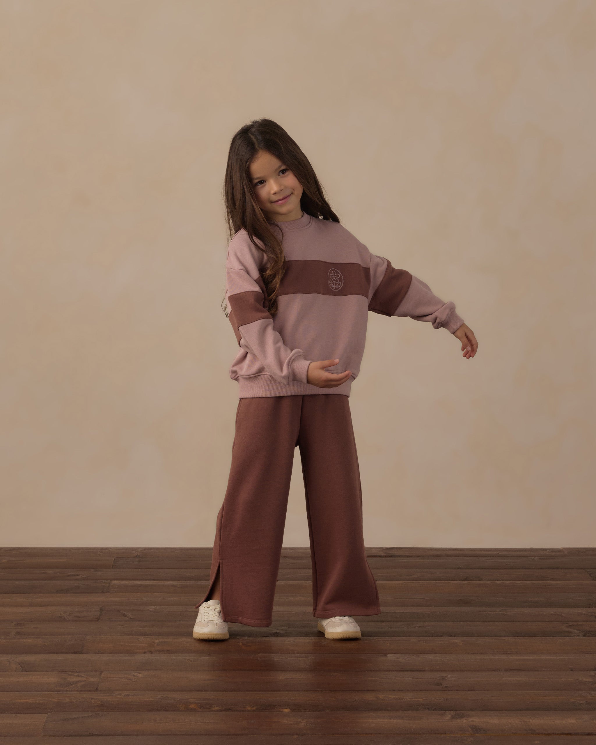 Rylee + Cru Play X Play Hailey Sweatpant - Mulberry