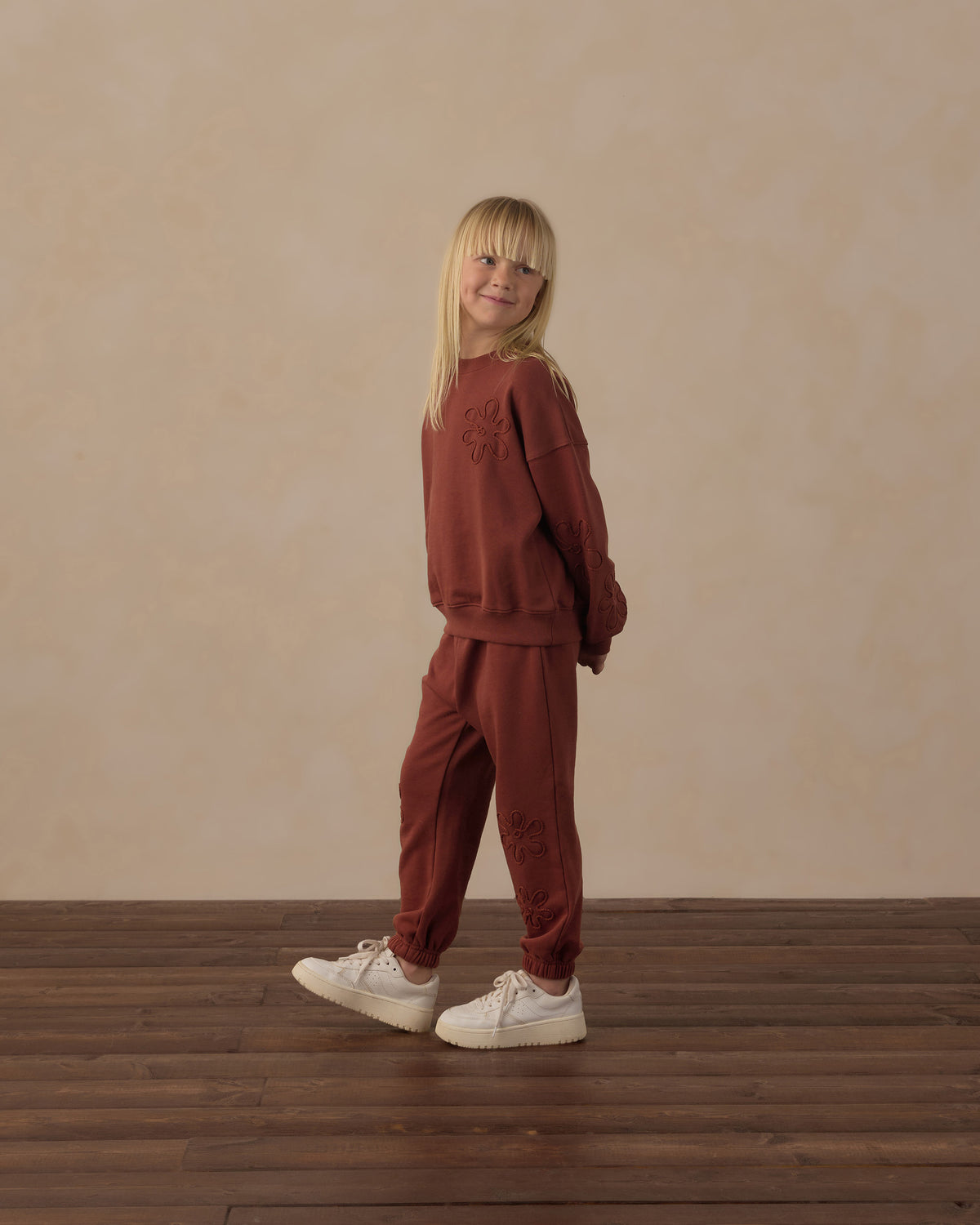 Rylee + Cru Play X Play Baggy Sweatpant - Brick