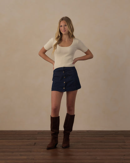 Rylee + Cru Teen Scallop Tee - Natural
