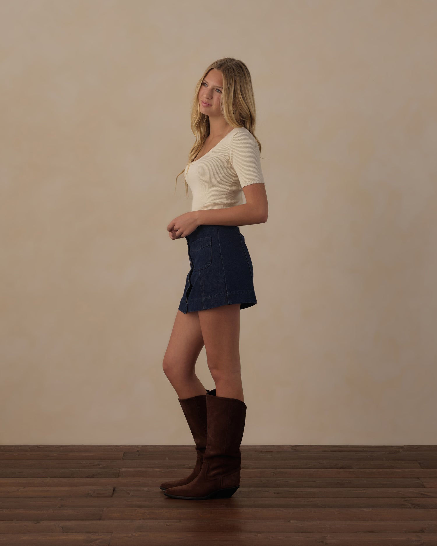 Rylee + Cru Teen Scallop Tee - Natural