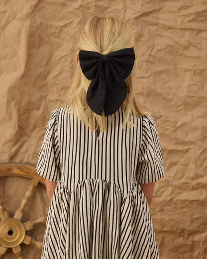 Rylee + Cru Oversized Bow - Black
