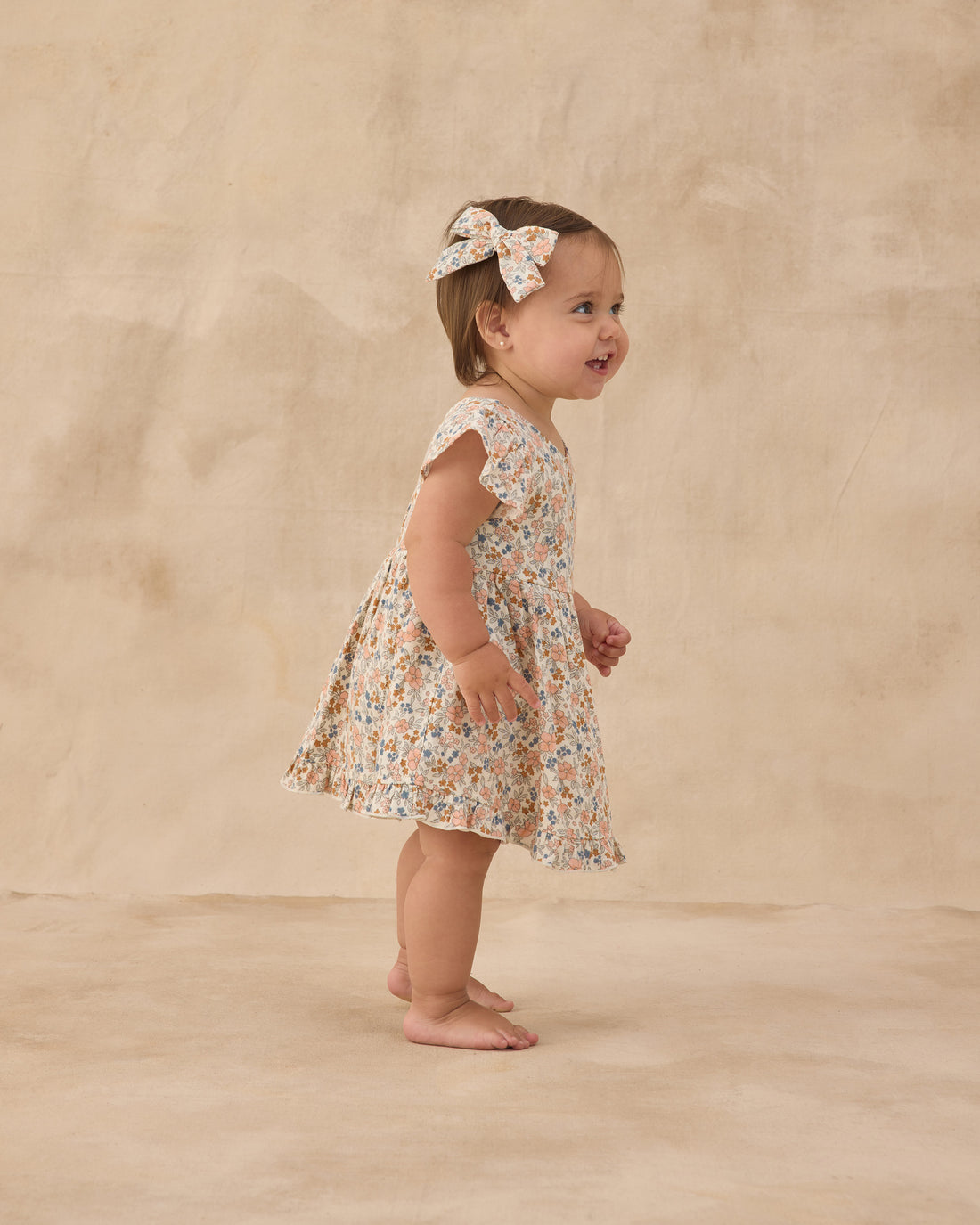 Rylee + Cru Bow - Flower Field