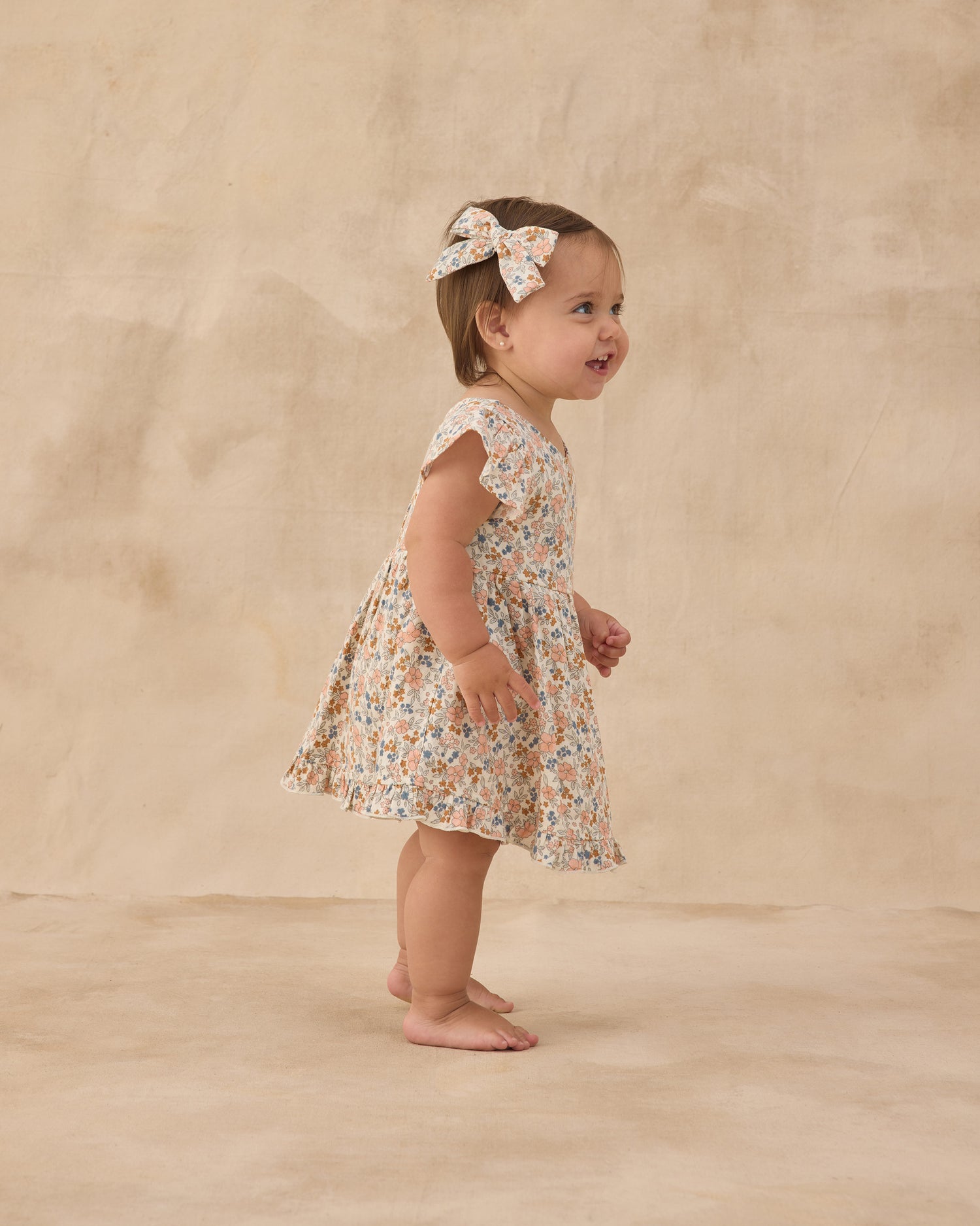 Rylee + Cru Bow - Flower Field