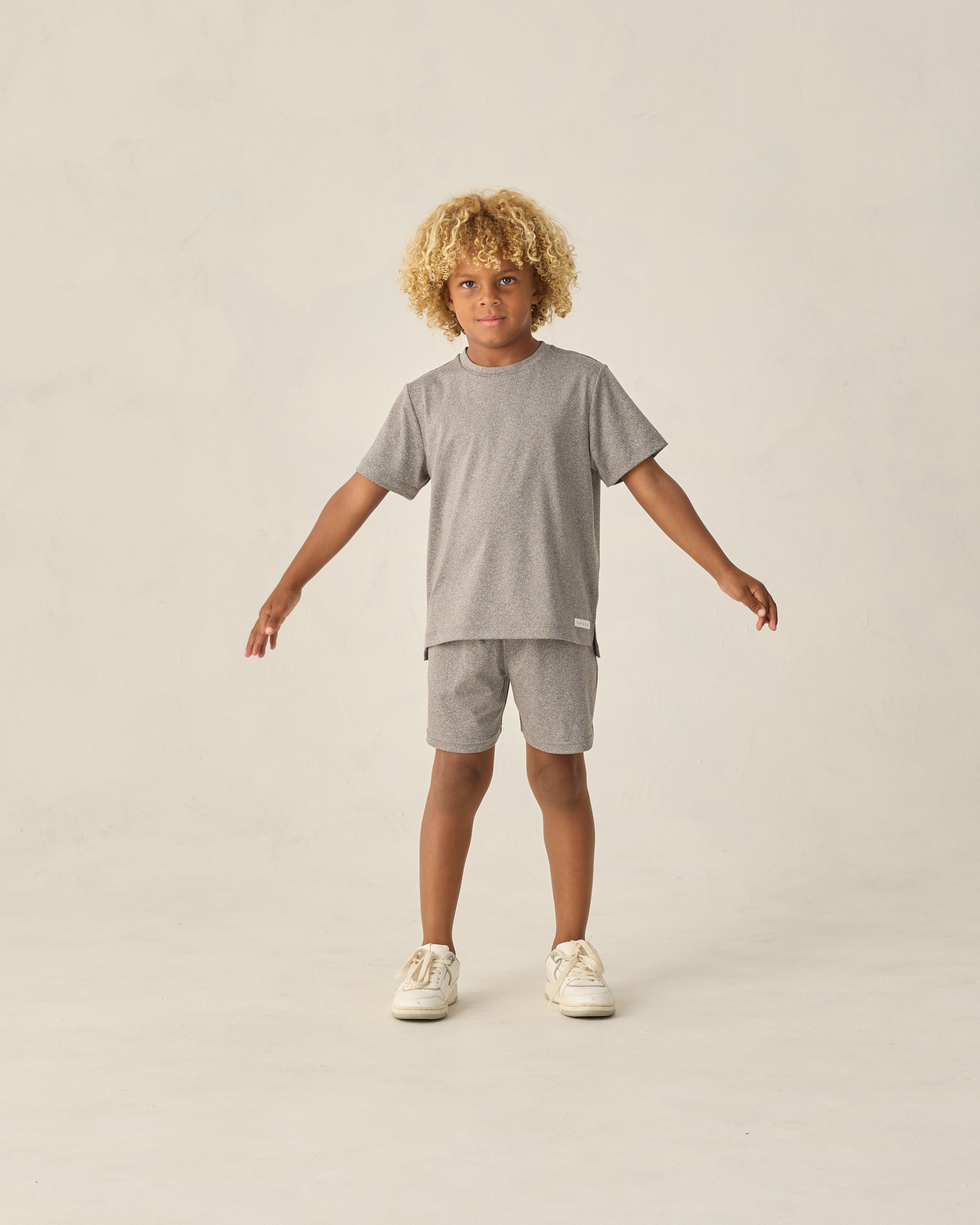 Rylee + Cru Play X Play Cove Essential Tee - Heathered Grey