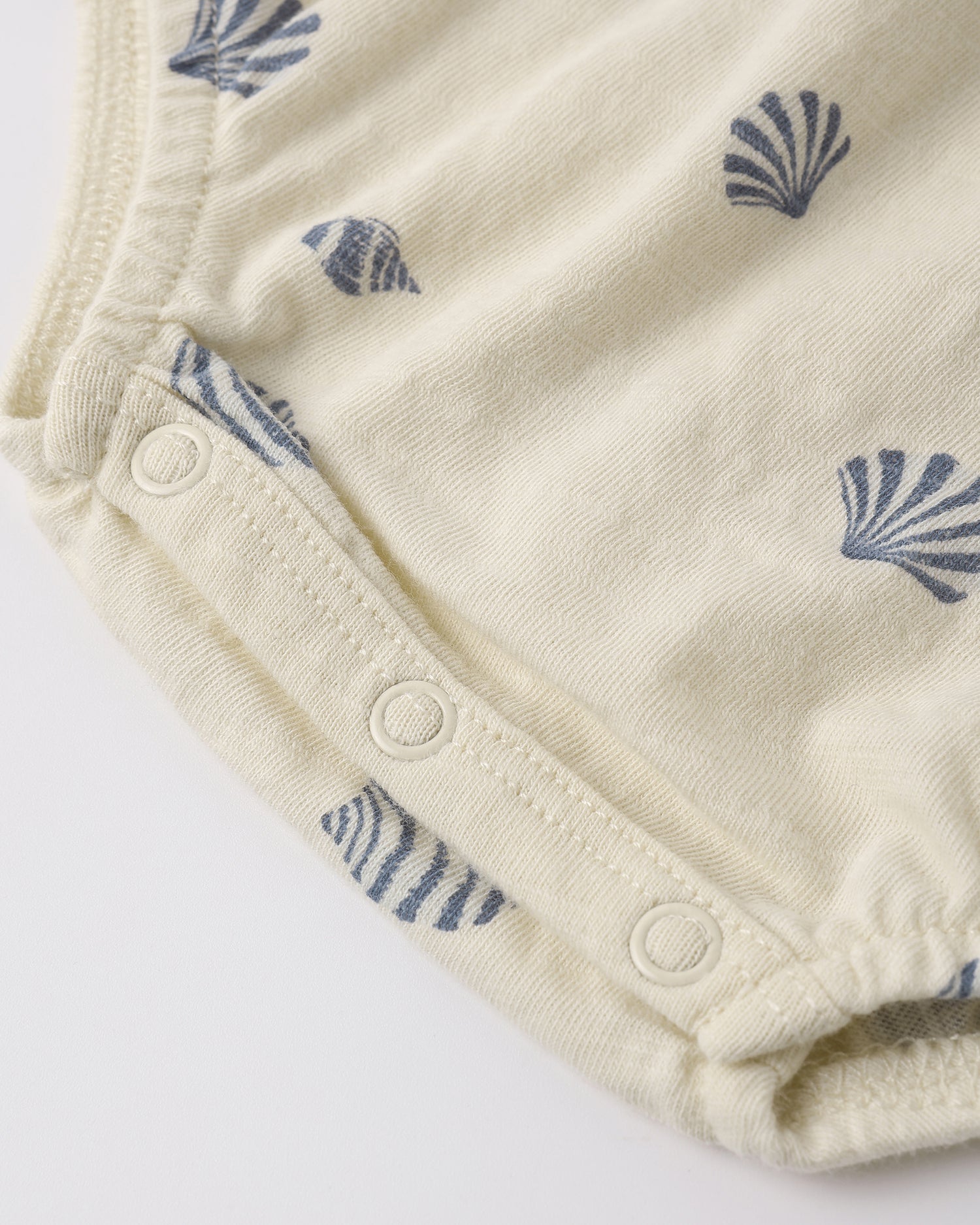 Rylee + Cru Nala Romper - Seashells