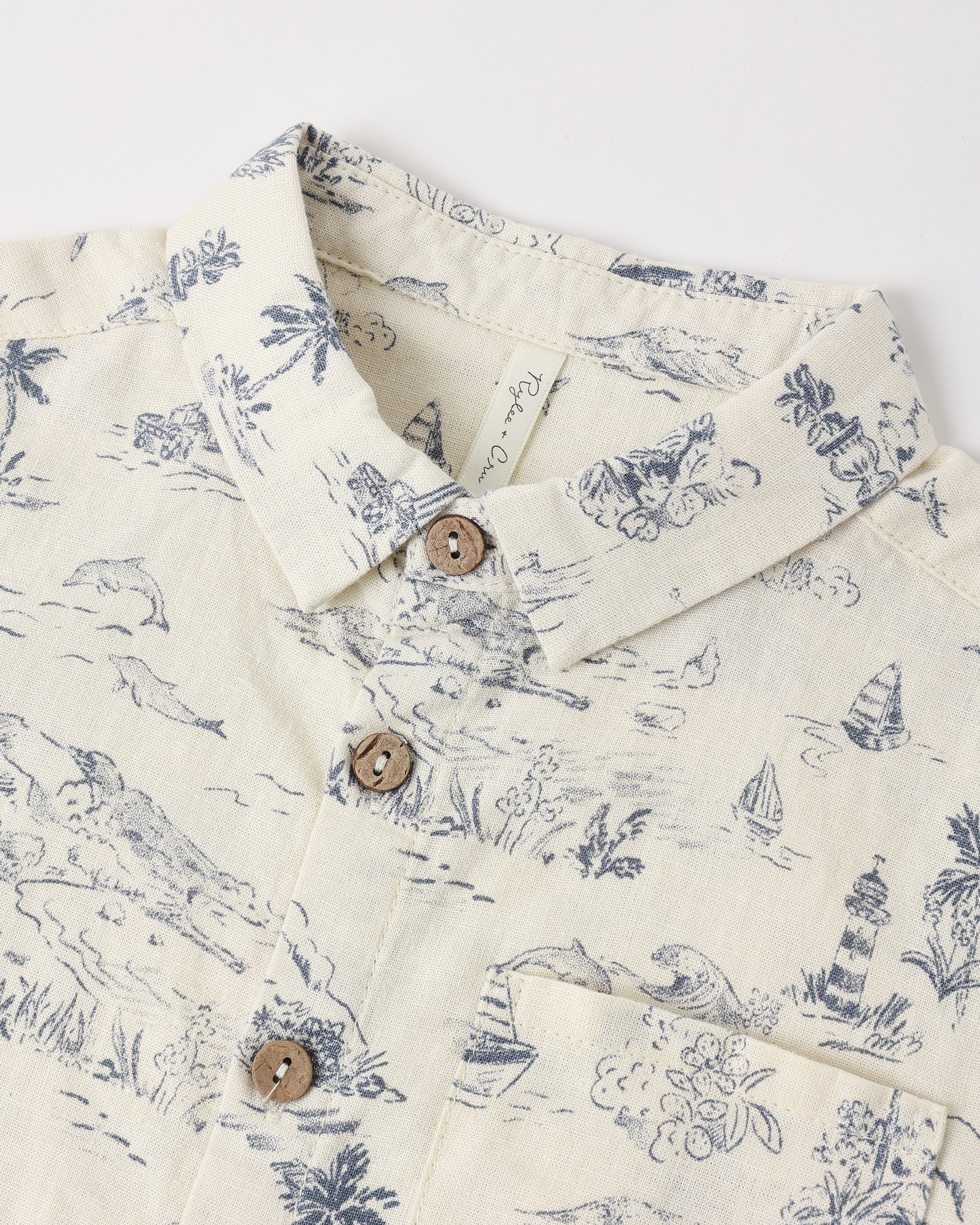 Rylee + Cru Collared Short Sleeve Shirt - Ocean Toile